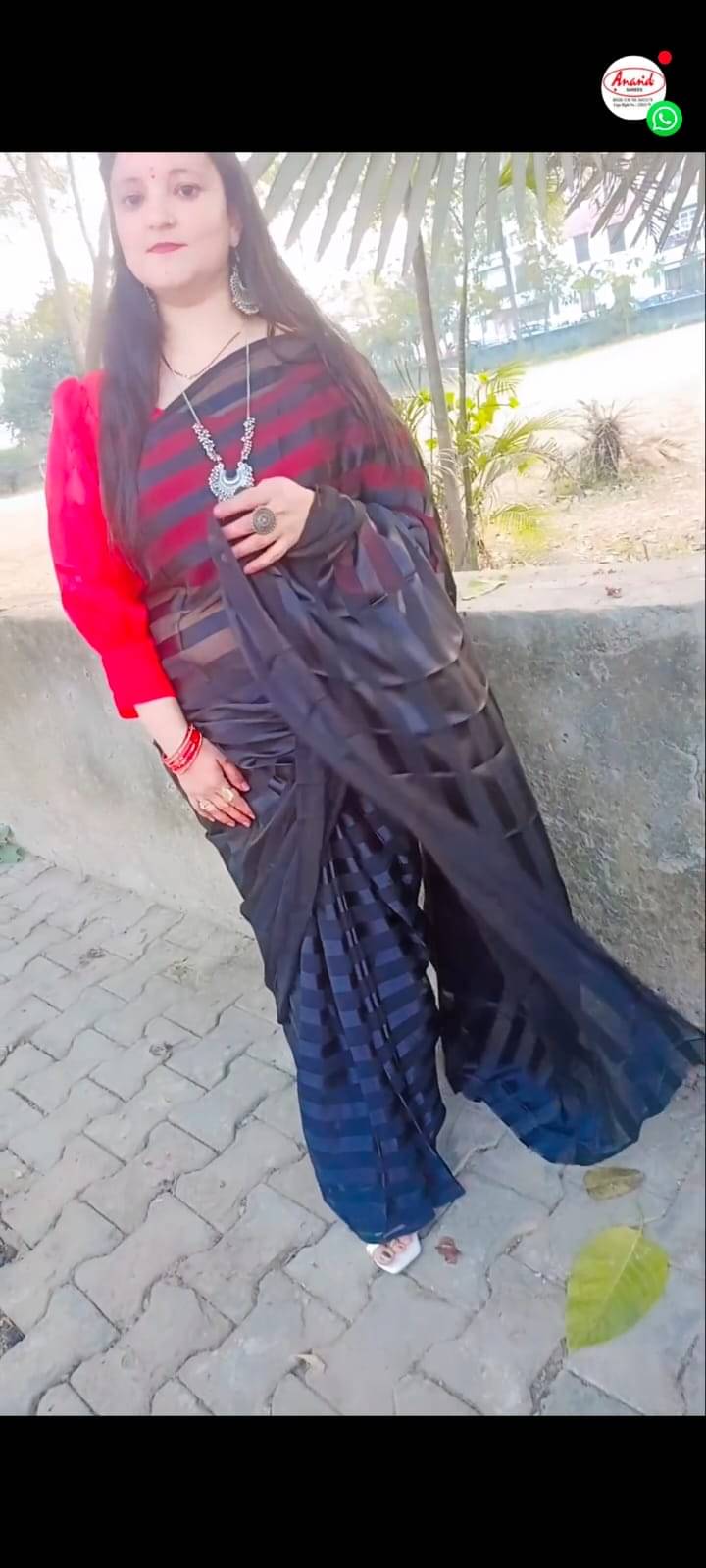     			Kashvi Sarees Georgette Striped Ilkal Saree With Unstitched Blouse Piece ( BLACK )