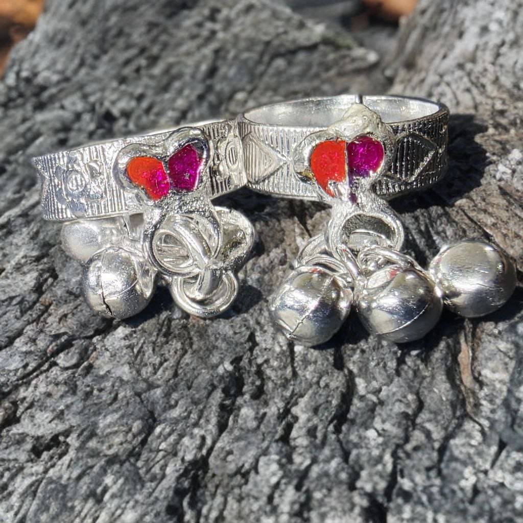 METTI MOHAN TRADERS Silver Toe Rings ( Pack of 2 ) METTI MOHAN TRADERS Silver Toe Rings ( Pack of 2 )
