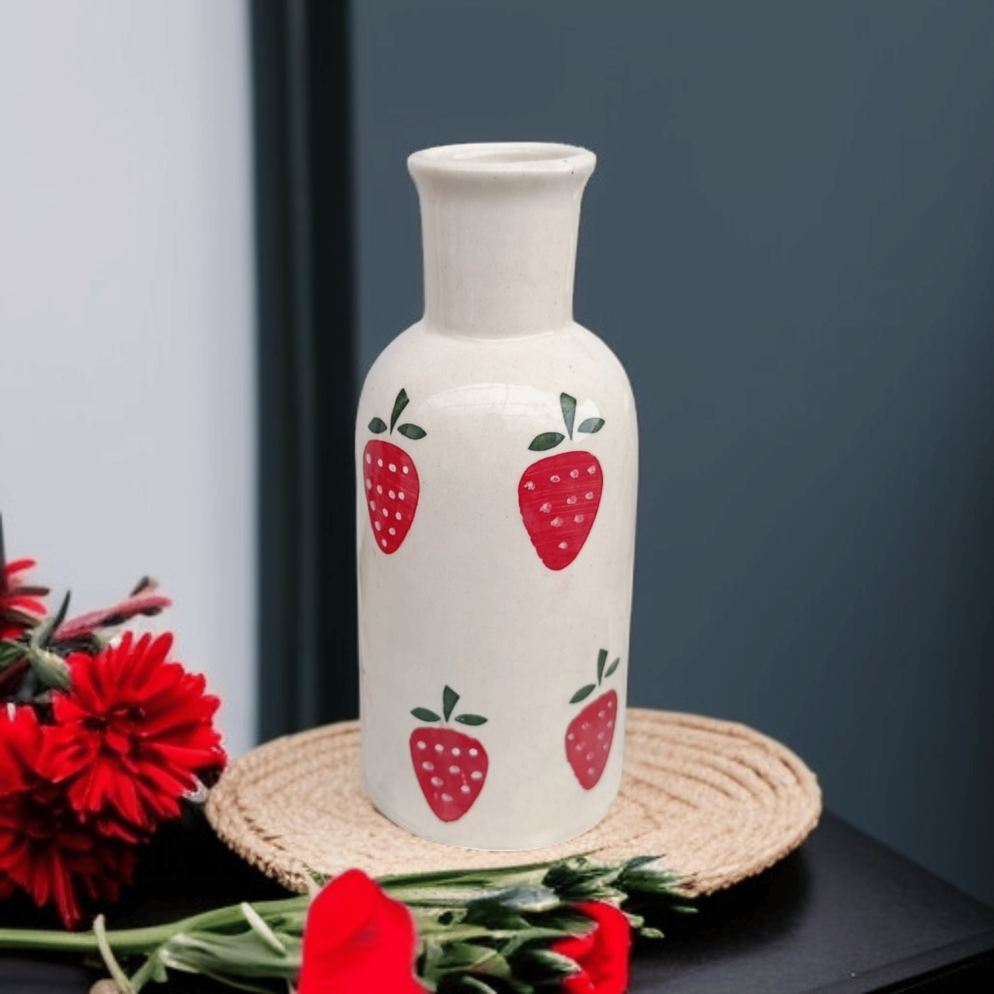     			Malaikah Ceramic Table Vase 8 cms - Pack of 1