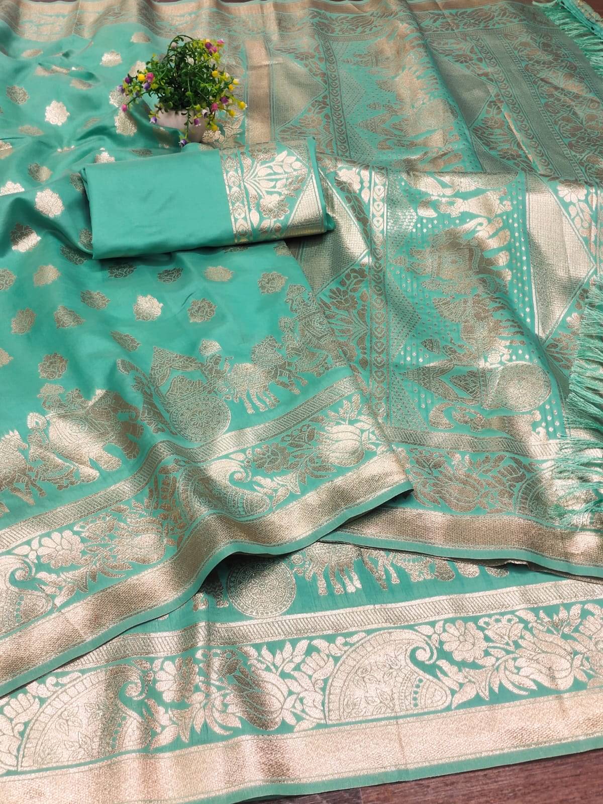     			Nil Madhav Art Art Silk Embellished Kanjeevaram Sarees With Unstitched Blouse Piece ( Sea Green )