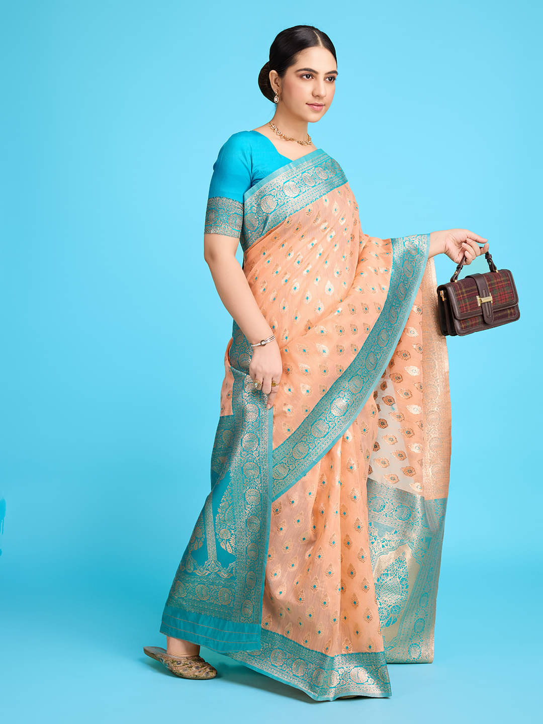     			Nil Madhav Art Art Silk Woven Design Kanjeevaram Sarees With Unstitched Blouse Piece ( Peach )