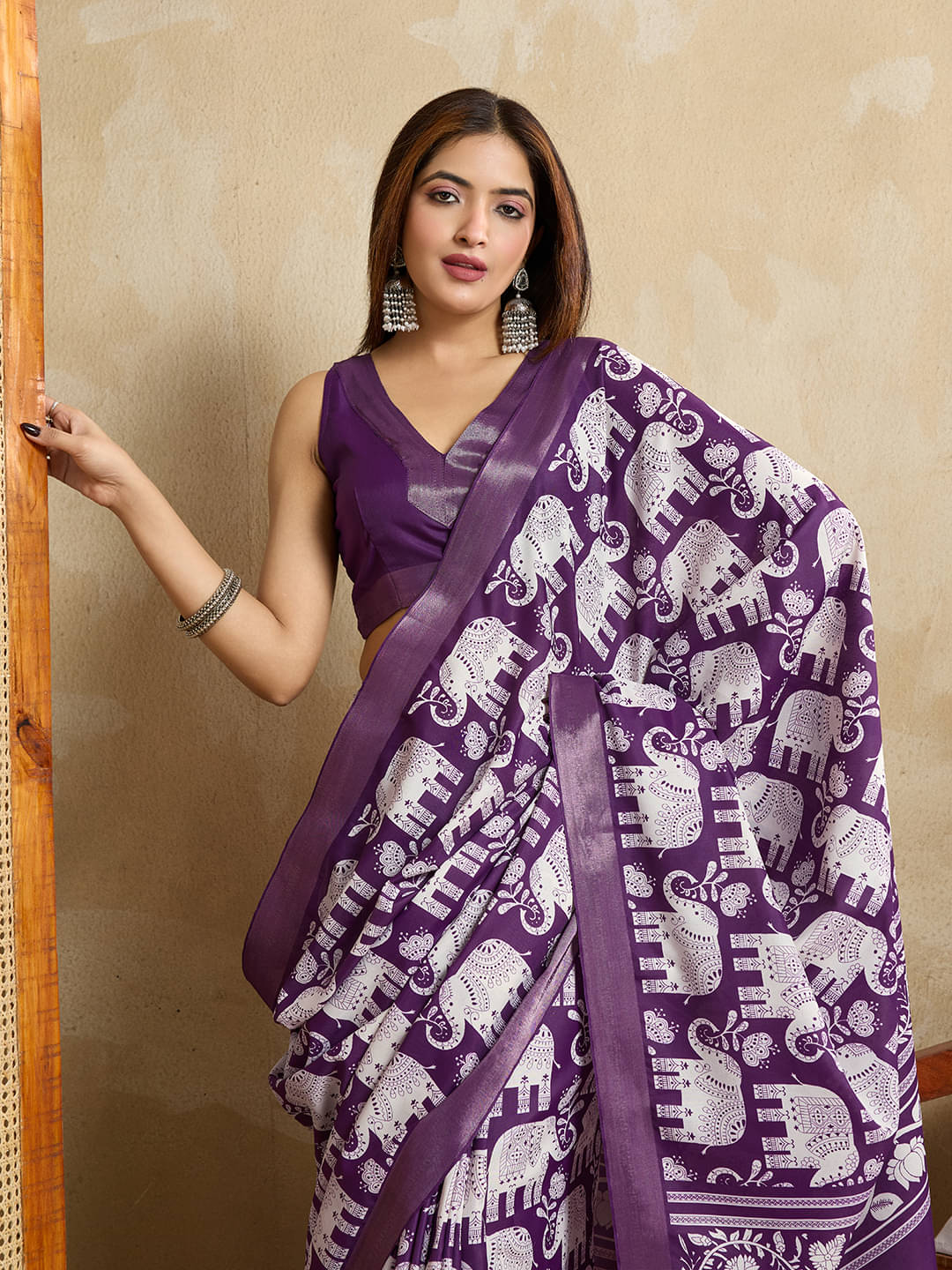 Nil Madhav Art Cotton Blend Woven Design Regular Saree With Unstitched Blouse Piece ( Purple )     			Nil Madhav Art Cotton Blend Woven Design Regular Saree With Unstitched Blouse Piece ( Purple )