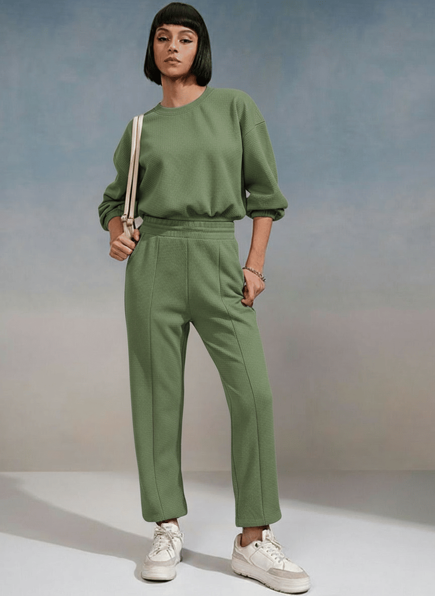     			Nishke Women Solid Sweatshirt With Joggers Co-Ord Set ( Green )