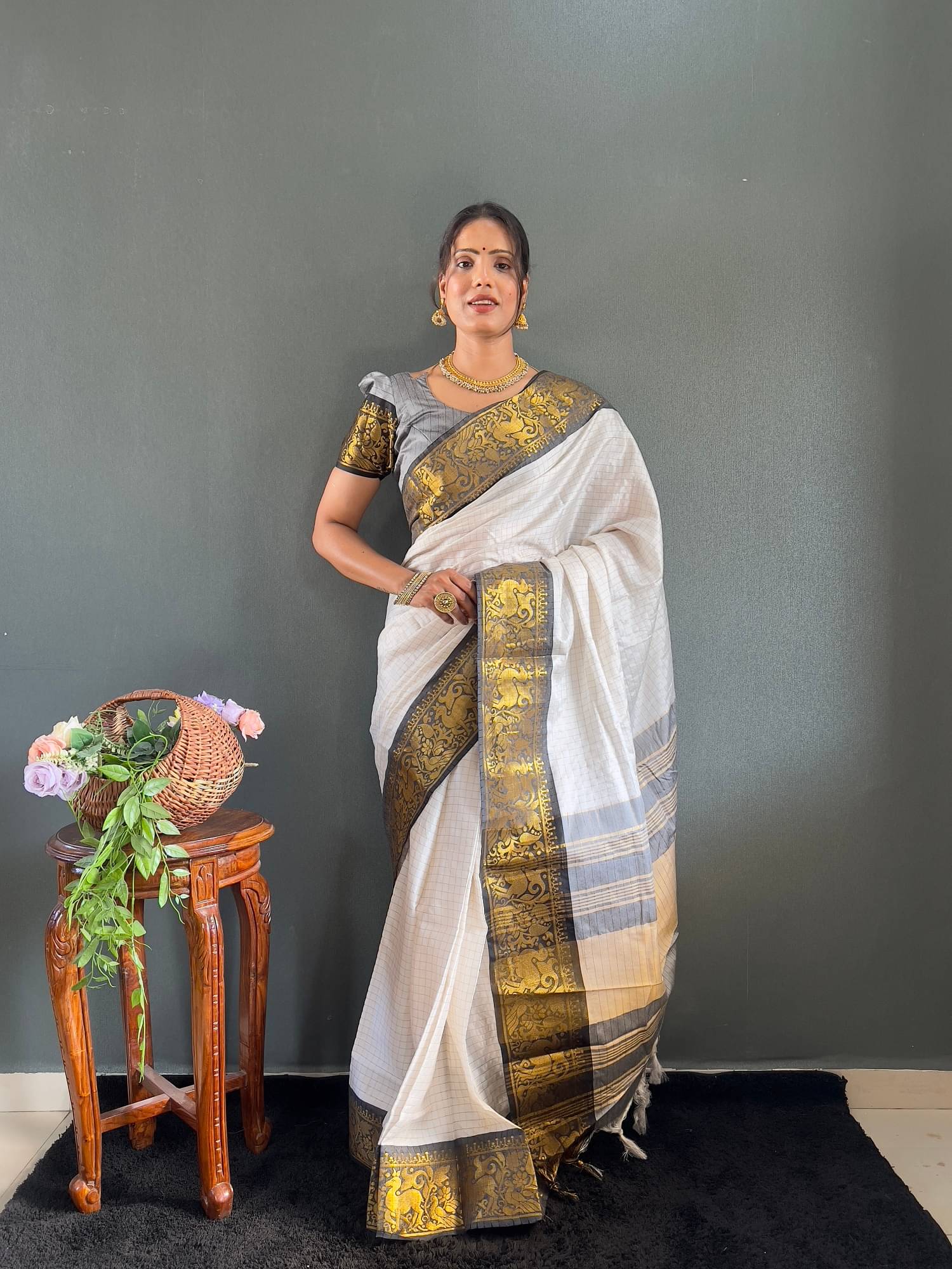 SATVASHIV Jacquard Checked Regular Saree With Unstitched Blouse Piece ( Multicolor 1 ) SATVASHIV Jacquard Checked Regular Saree With Unstitched Blouse Piece ( Multicolor 1 )