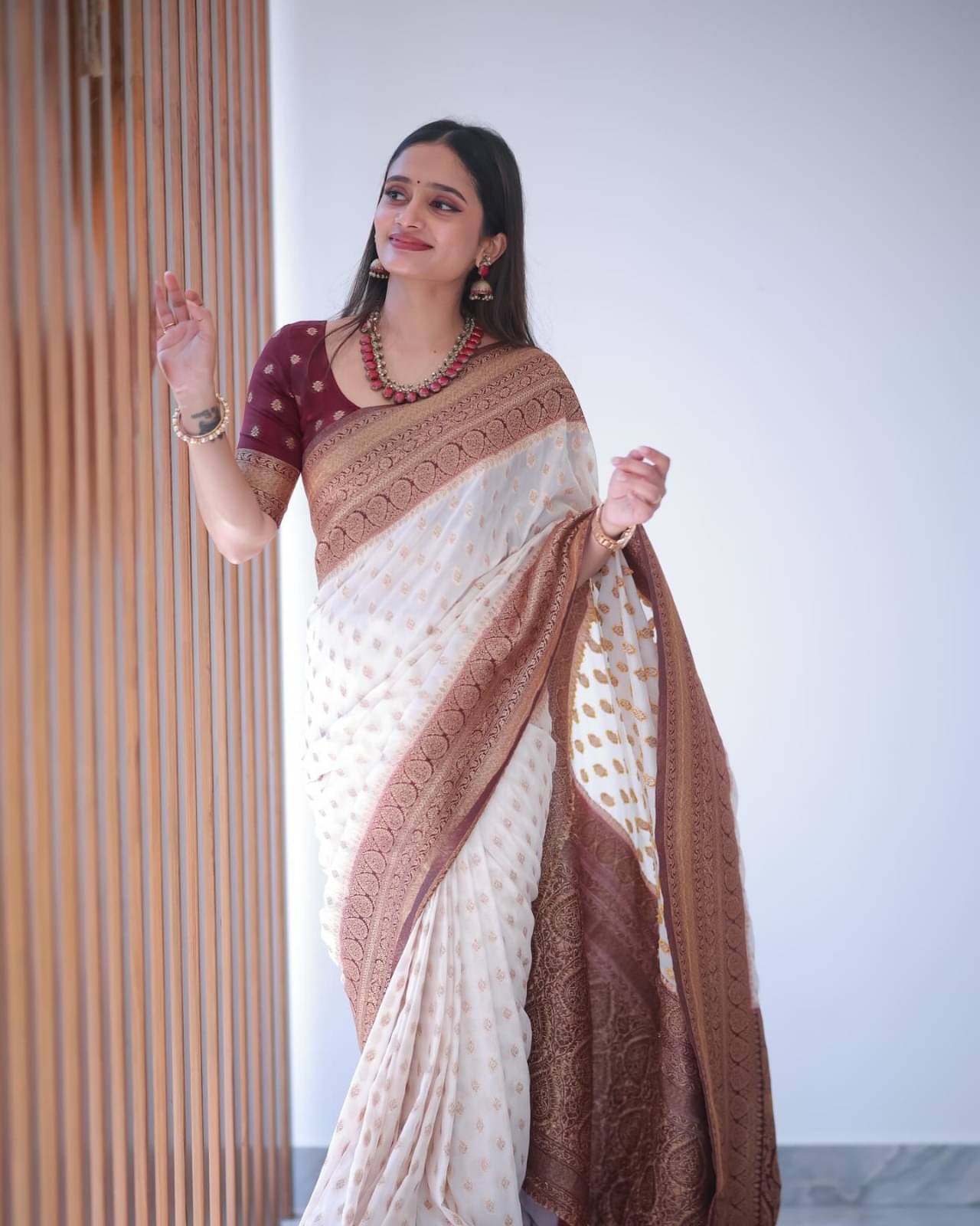 SATVASHIV Silk Blend Woven Regular Saree With Unstitched Blouse Piece ( Multicolor 2 ) SATVASHIV Silk Blend Woven Regular Saree With Unstitched Blouse Piece ( Multicolor 2 )