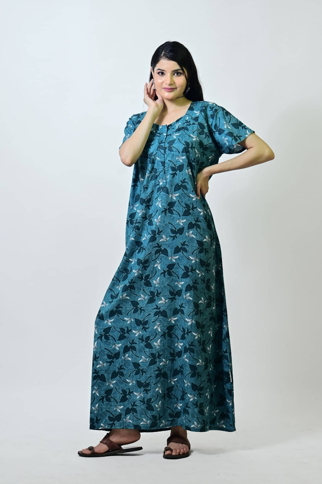     			Shopping Star Cotton Printed Women Regular Nighty ( Green )