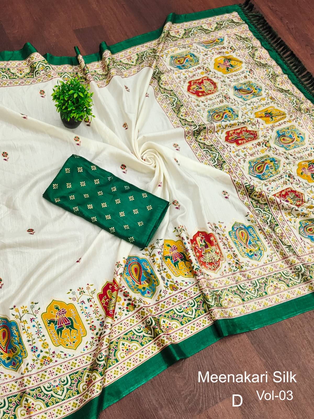     			Sitanjali Silk Blend Printed Sambalpuri Saree With Unstitched Blouse Piece ( GREEN )