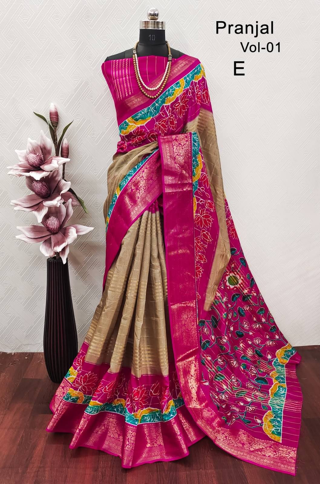     			Sitanjali Silk Blend Printed Sambalpuri Saree With Unstitched Blouse Piece ( PINK )