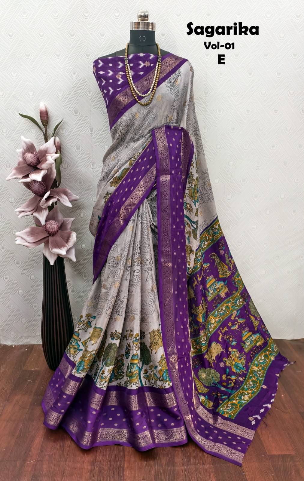     			Sitanjali Viscose Printed Sambalpuri Saree With Unstitched Blouse Piece ( Purple )