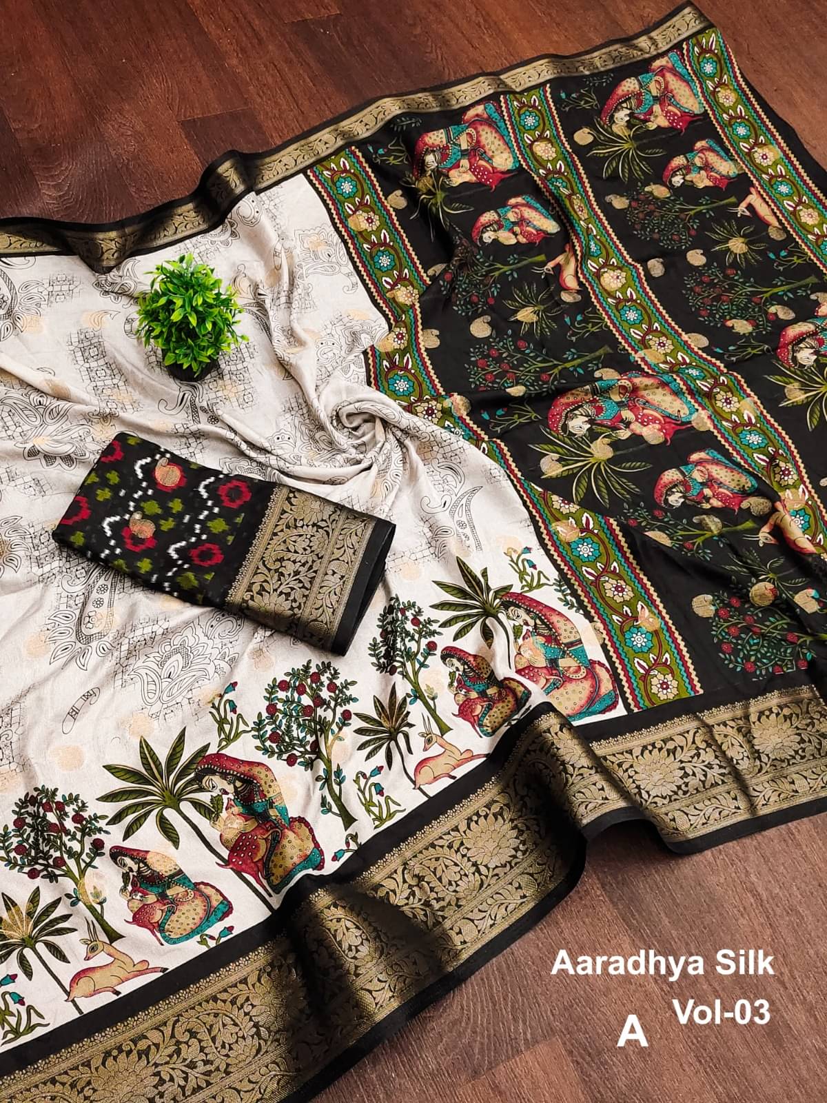     			Sitanjali Viscose Printed Sambalpuri Saree With Unstitched Blouse Piece ( BLACK )