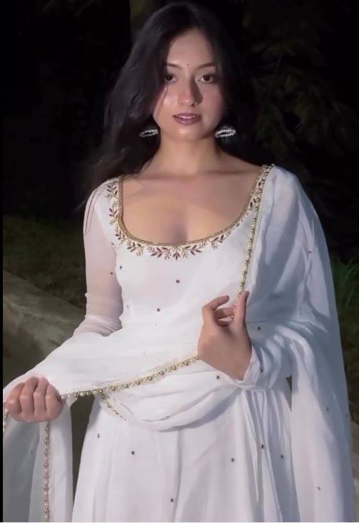 Trandtide Women Georgette Anarkali Stitched Ethnic Gown With Dupatta ( White )     			Trandtide Women Georgette Anarkali Stitched Ethnic Gown With Dupatta ( White )