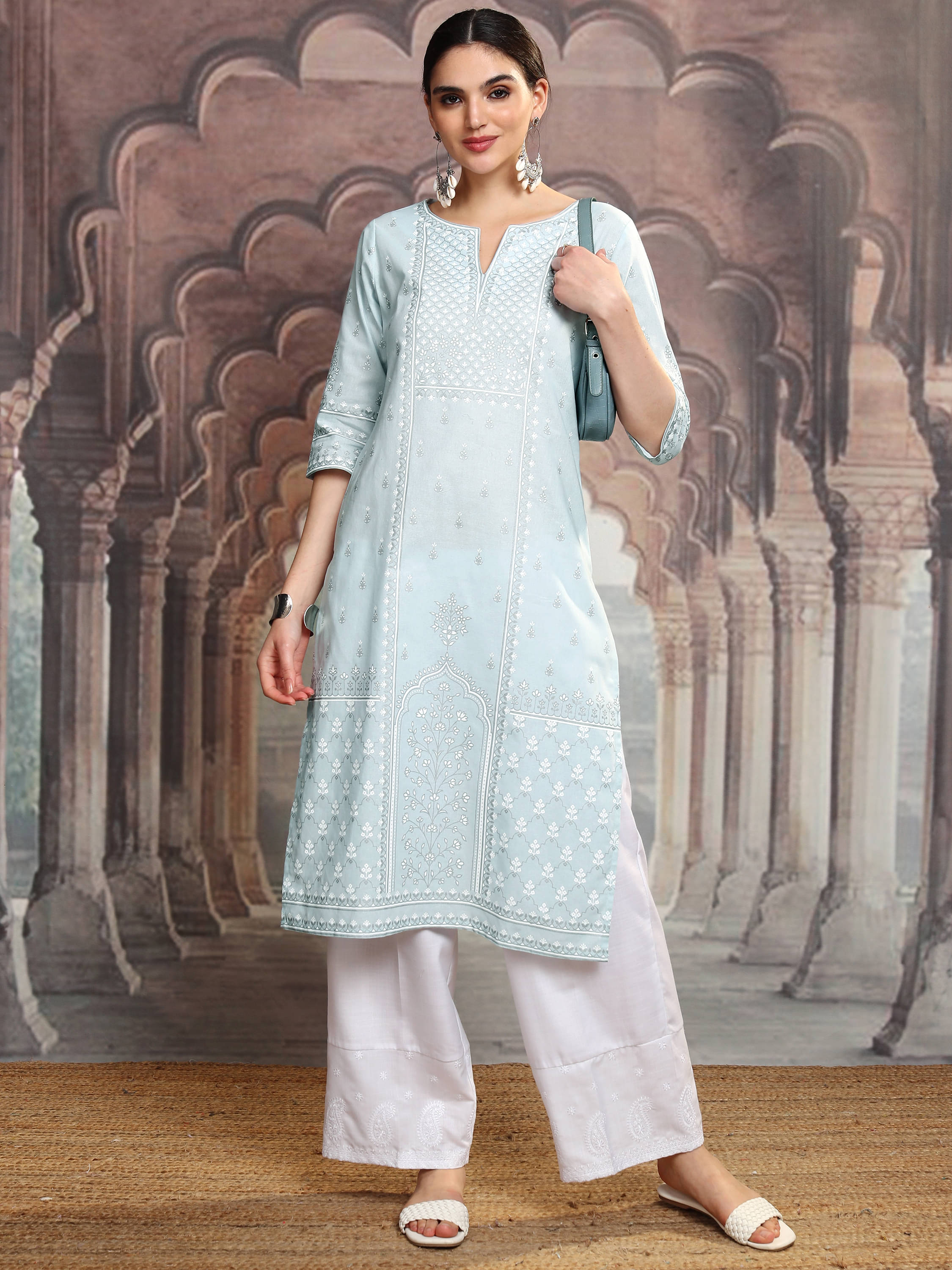     			Vishudh Women Cotton Solid Straight Kurti ( Multicolor )