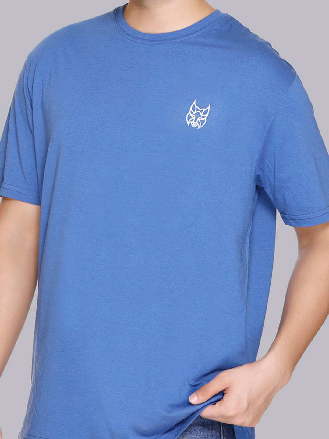    			stelvin Men Cotton Blend Regular Fit Printed T-Shirt ( Blue )