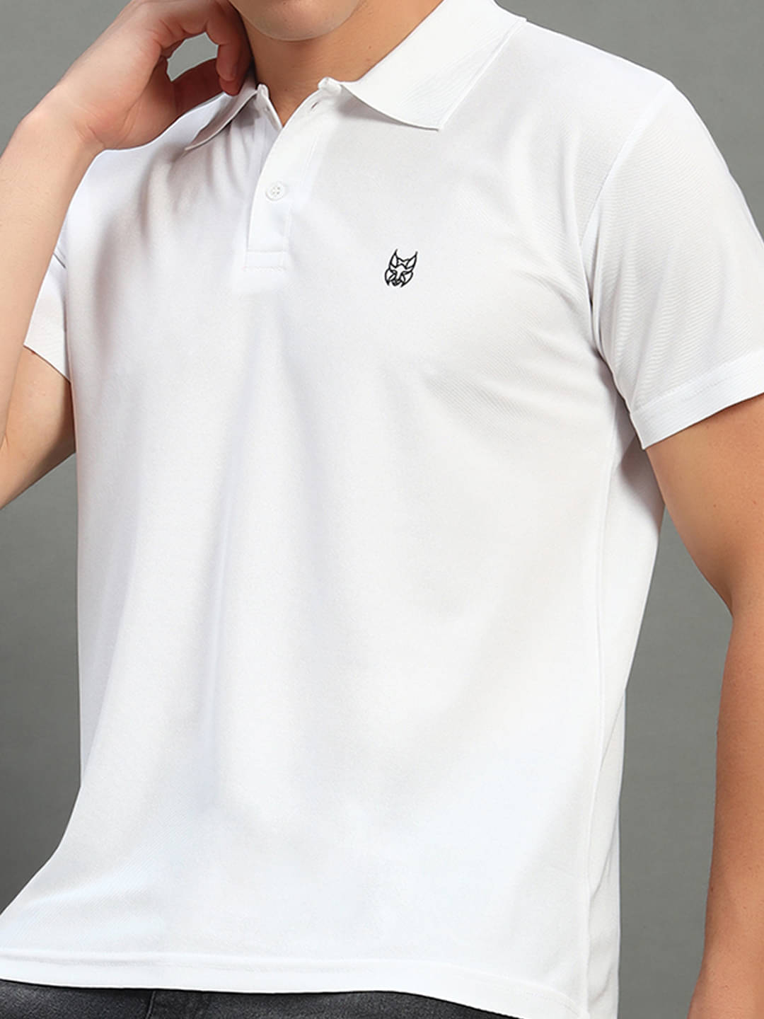stelvin Men Cotton Blend Regular Fit Solid Polo T Shirt ( White ) stelvin Men Cotton Blend Regular Fit Solid Polo T Shirt ( White )