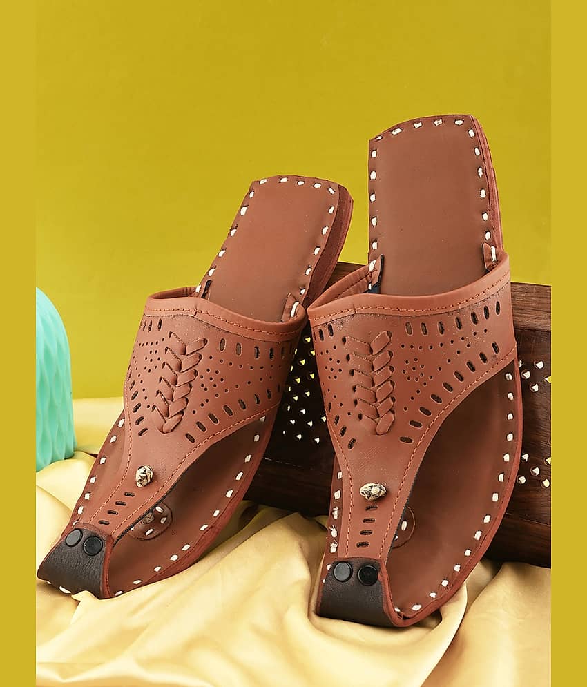 Anjaneya Creations Tan Men's Kolhapuris - Ethnic Shoes | Buy online on ZillyBuy