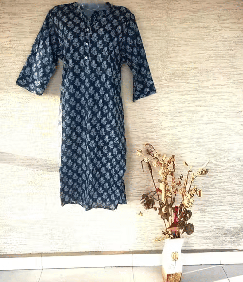 Generic Women Cotton Printed A-line Kurti ( Blue ) Generic Women Cotton Printed A-line Kurti ( Blue )