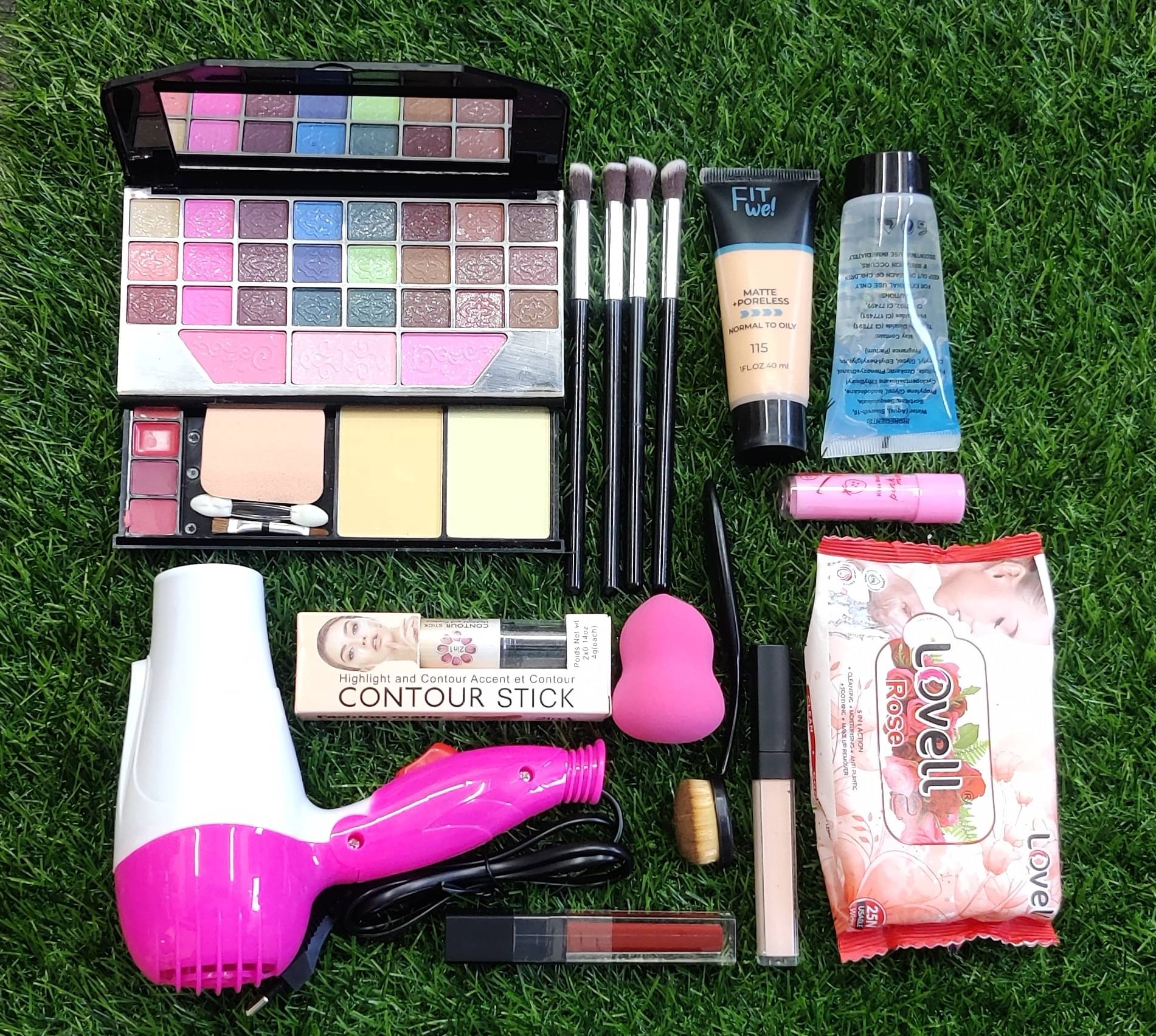     			Huda Girl Makeup Kit (  Daily Use Makeup Combo Kits )