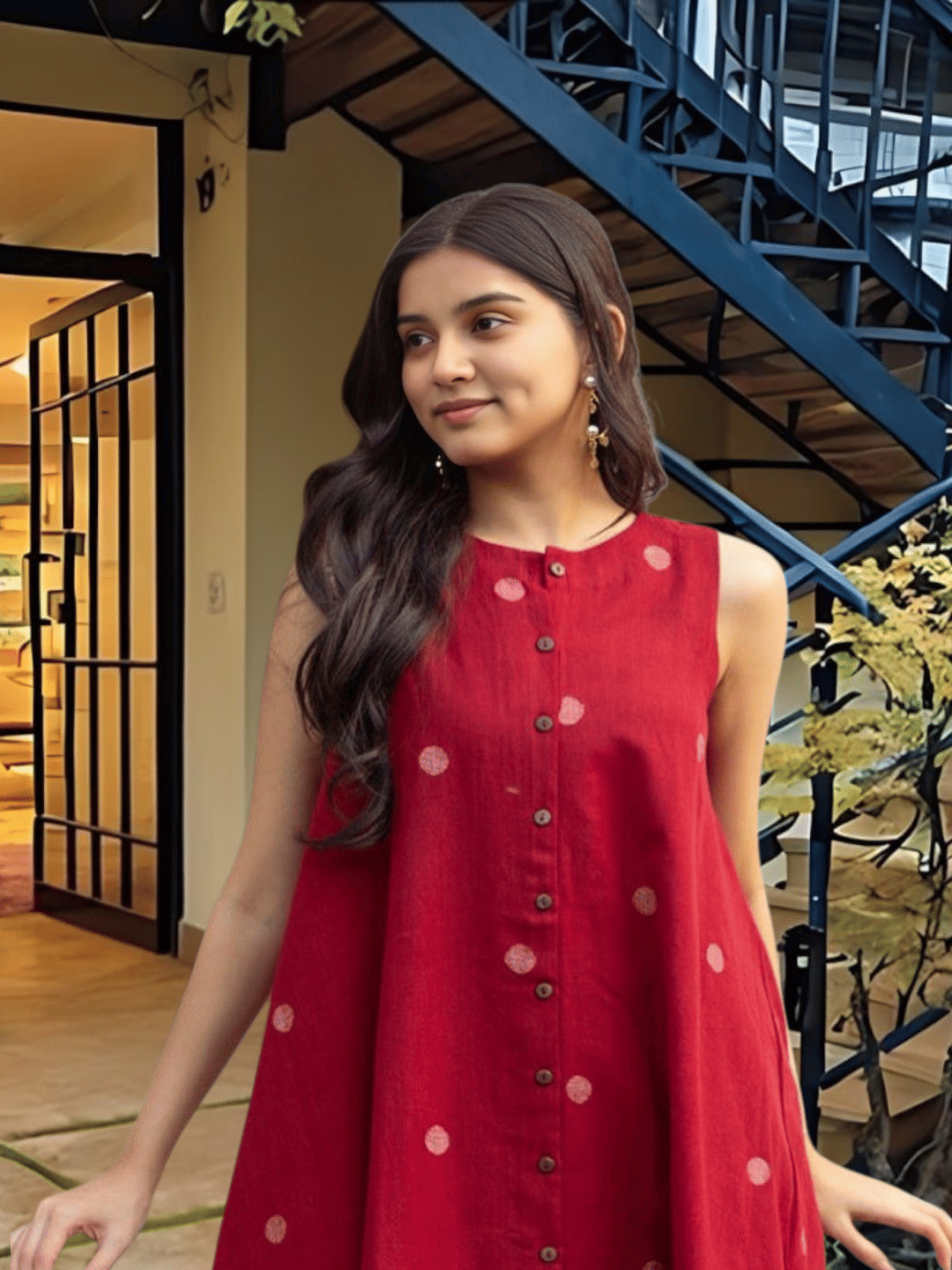 Jinal Creation Women Rayon Self Design A-line Kurti With Pants ( Maroon ) Jinal Creation Women Rayon Self Design A-line Kurti With Pants ( Maroon )