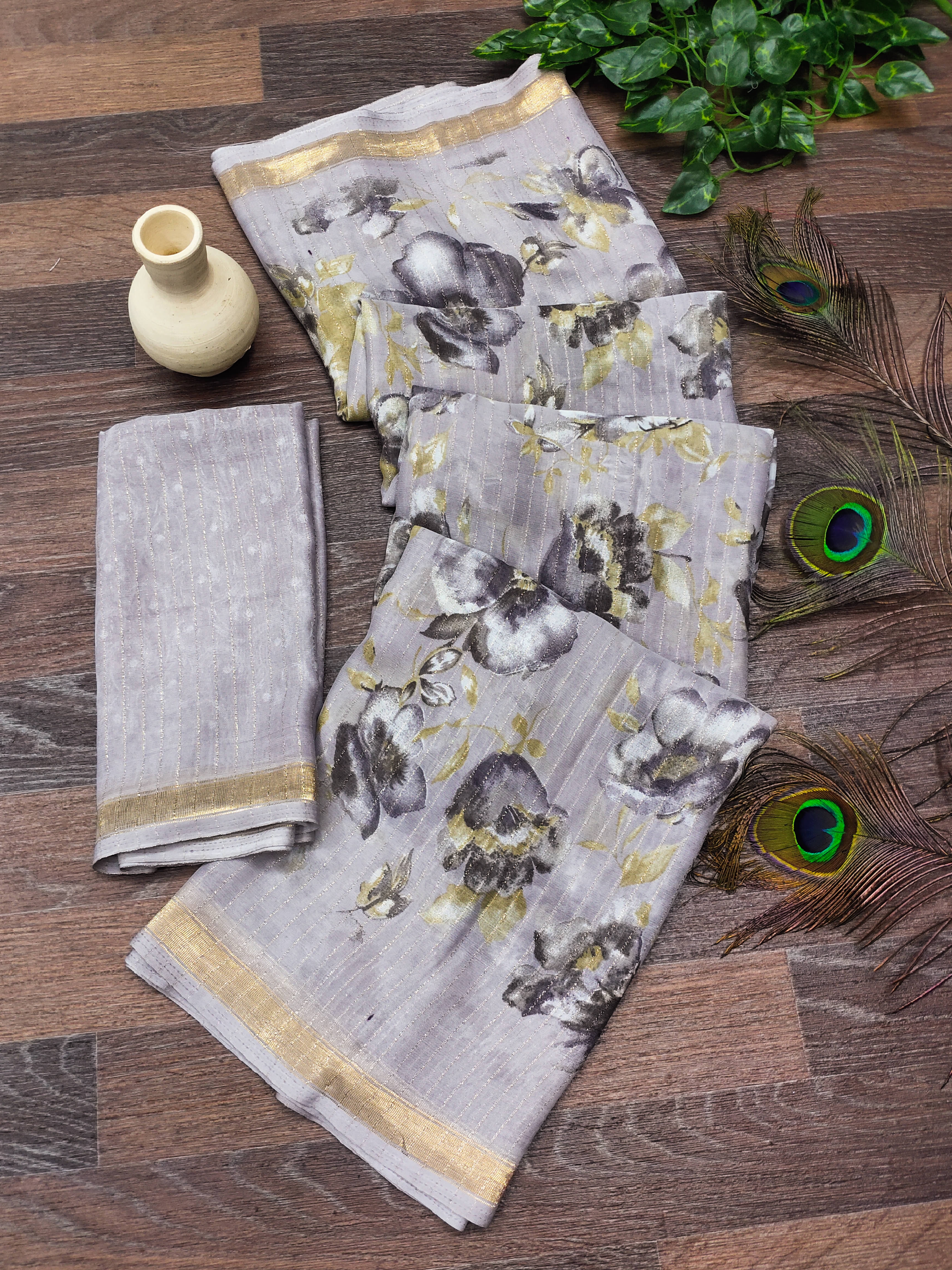     			Kashvi Sarees Georgette Printed Kasavu Saree With Unstitched Blouse Piece ( GREY )