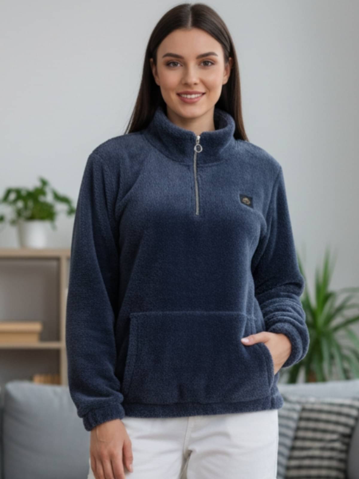     			Looks United Faux Fur Women's Zippered Sweatshirt ( Blue )