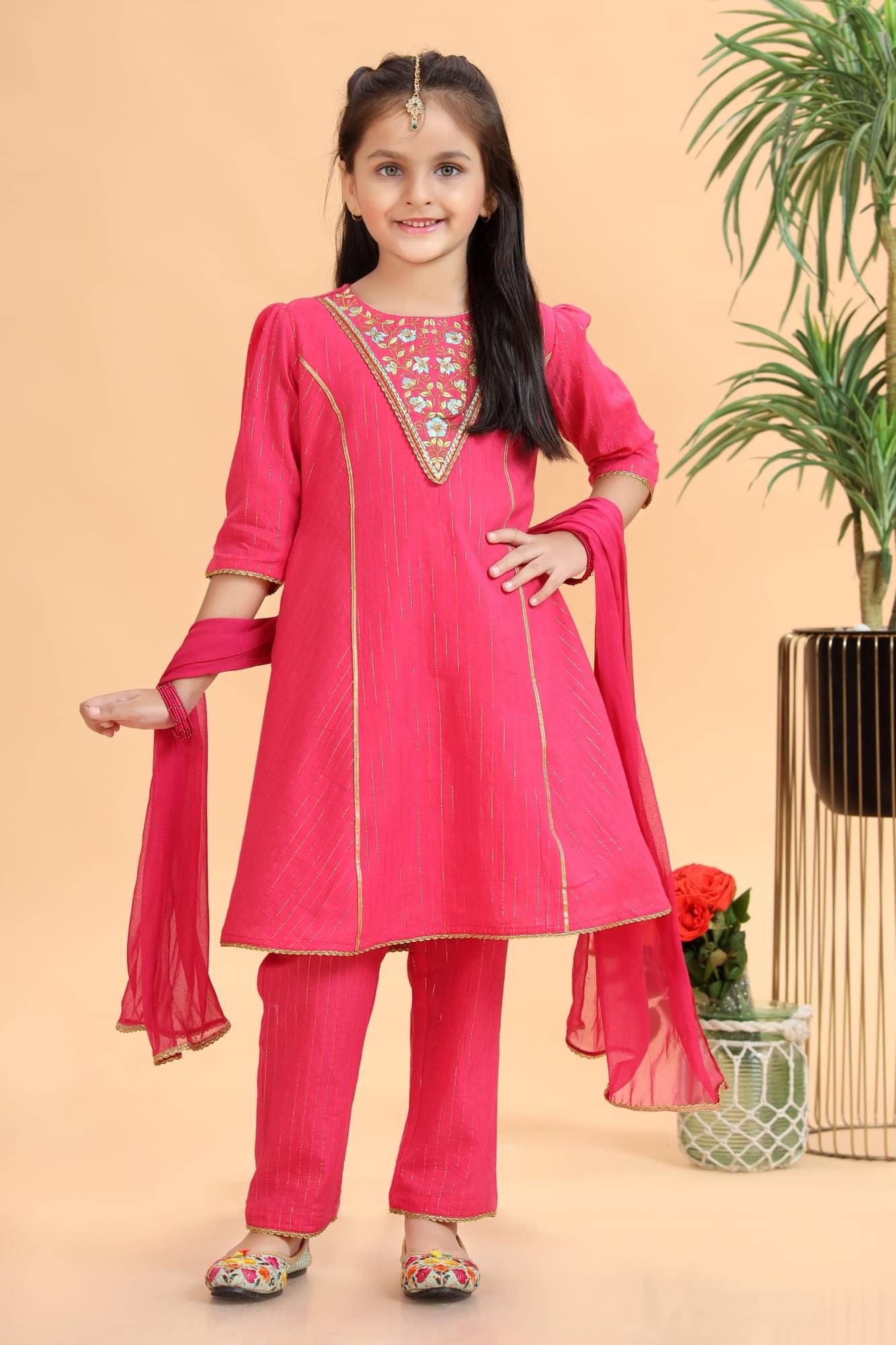     			MASTARANG Girls Cotton Kurti with Pants ( Pack of 1 , Hot Pink )