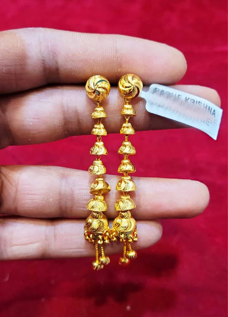     			Mehak Creation Gold Drop Earrings ( Pack of 1 )