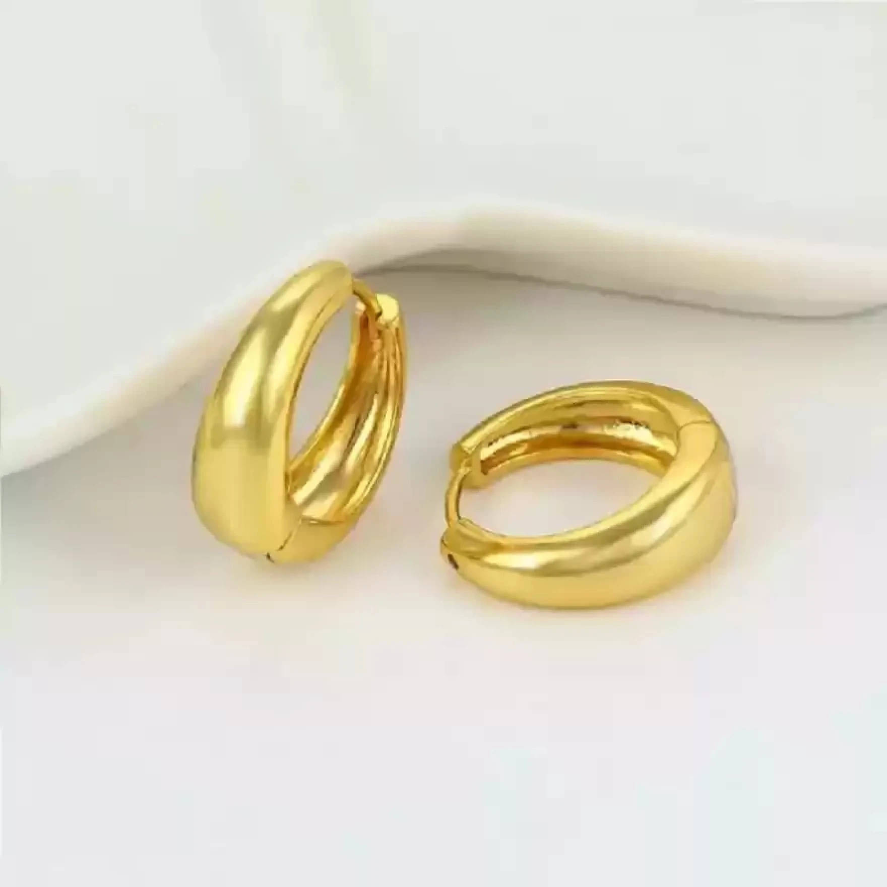     			Mehak Creation Gold Hoops Earrings ( Pack of 1 )