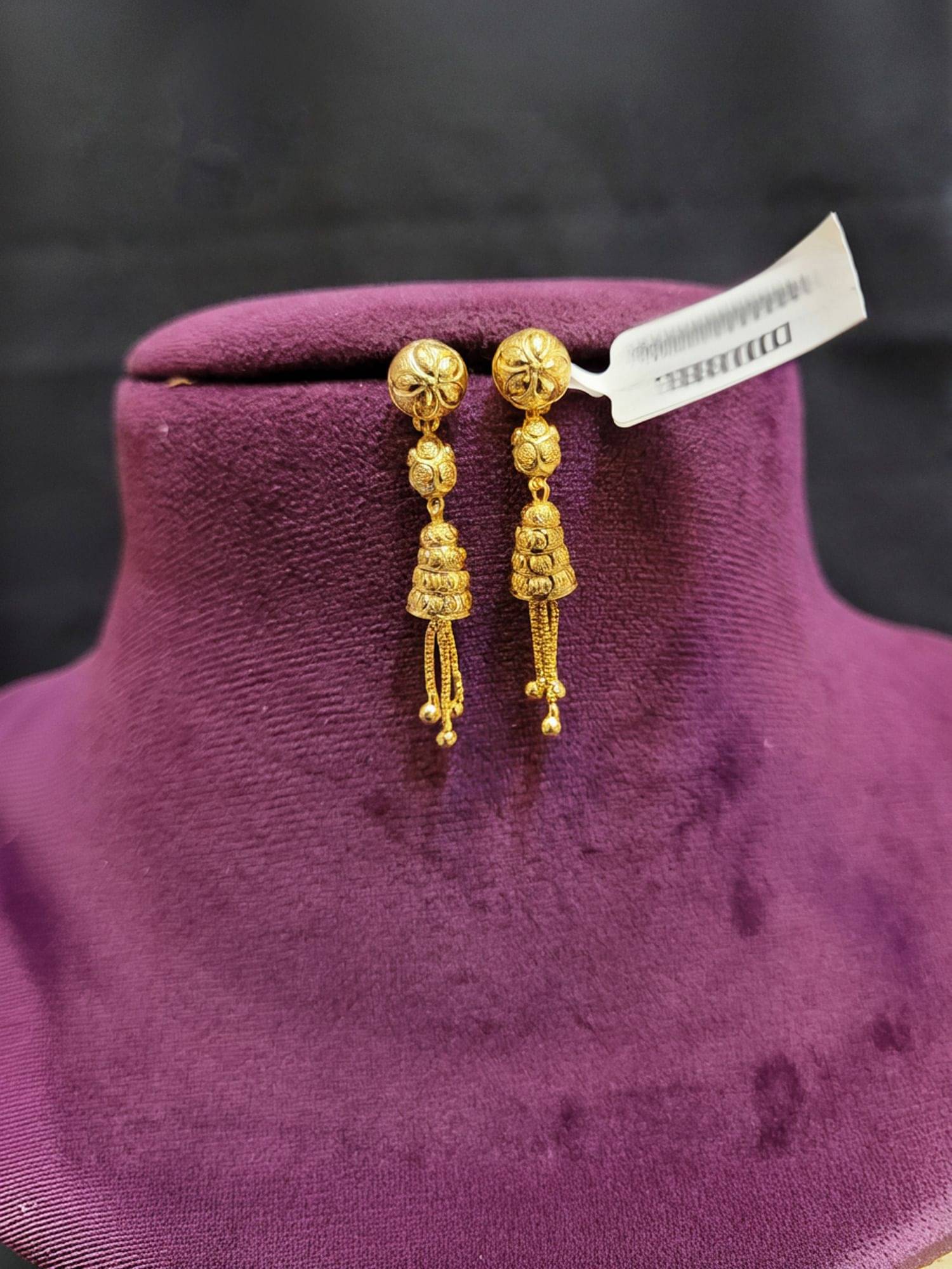     			Mehak Creation Gold Huggies Earrings ( Pack of 1 )