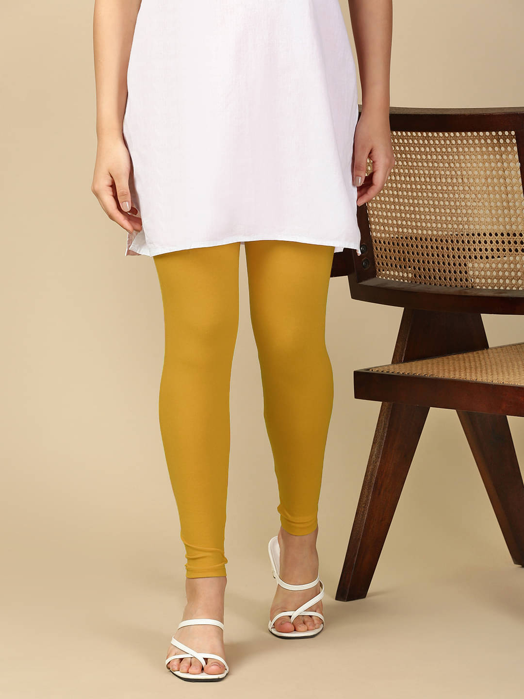     			PYNK Pack of 1 Cotton Women Legging ( Gold )