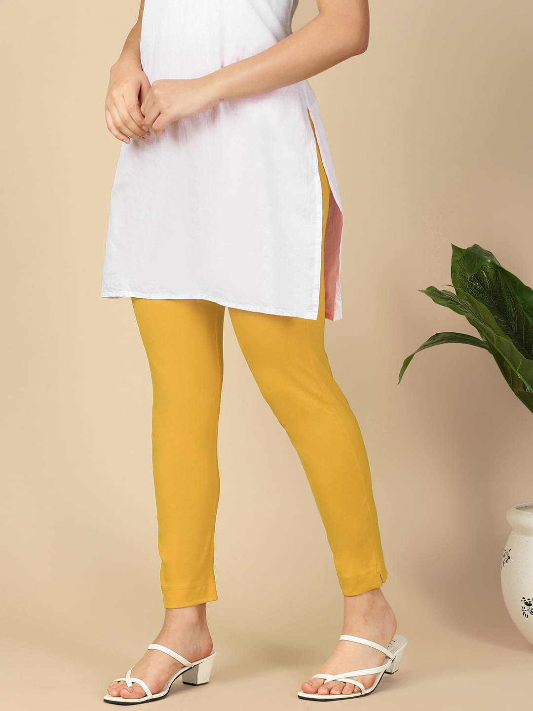    			PYNK Pack of 1 Cotton Women Legging ( Mustard )