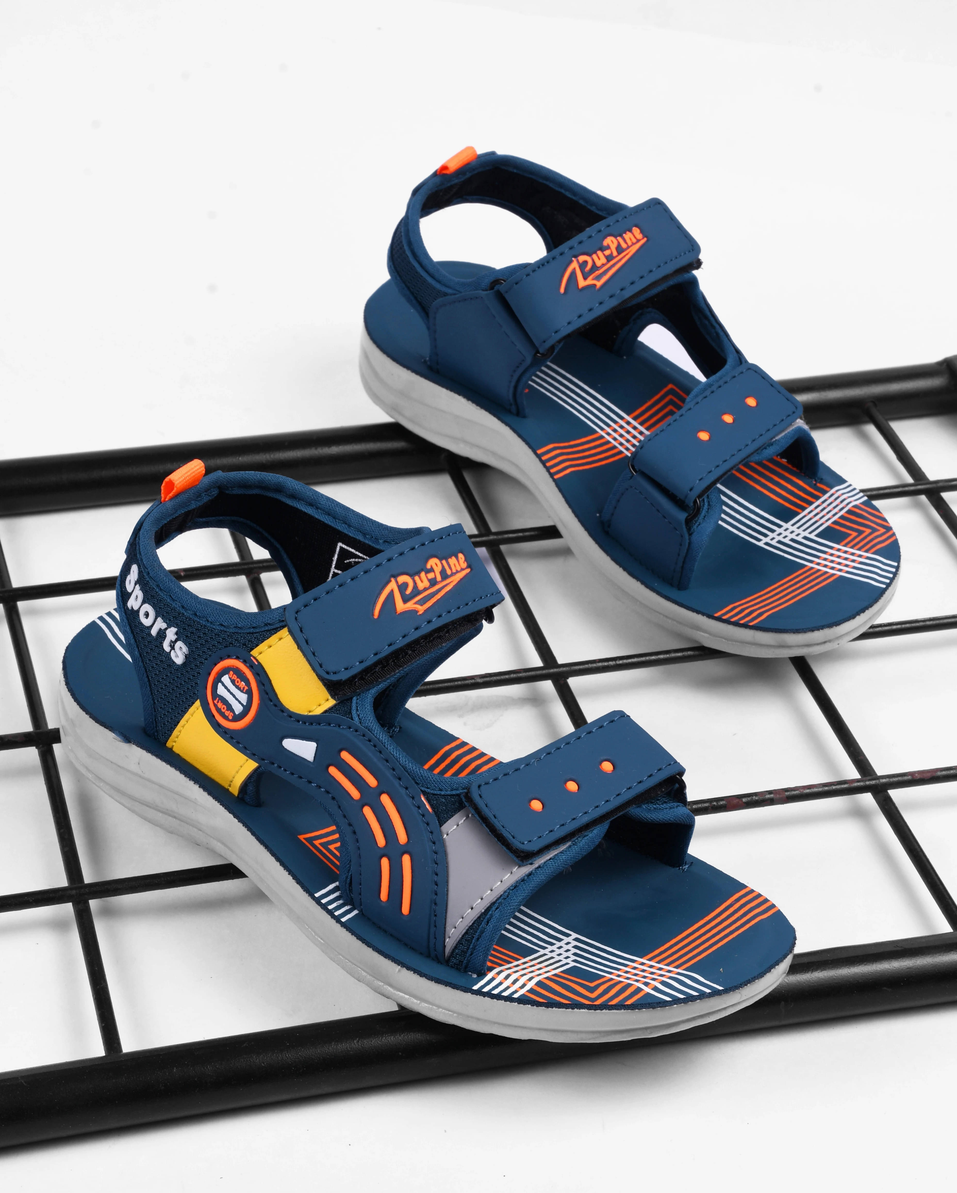     			Pu-Pine Boys Velcro Sports Sandals (Blue , 4 - 4.5 Years)