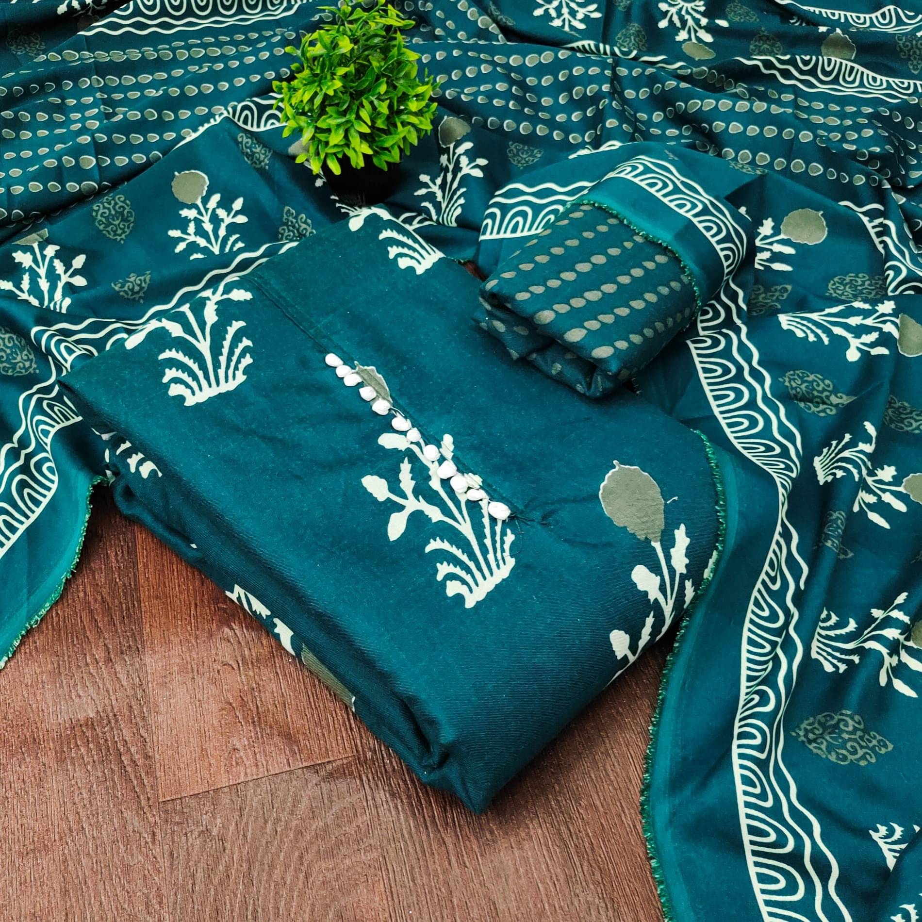 Rangtulika Ethnics Women Cotton Unstitched Dress Material ( Teal )     			Rangtulika Ethnics Women Cotton Unstitched Dress Material ( Teal )