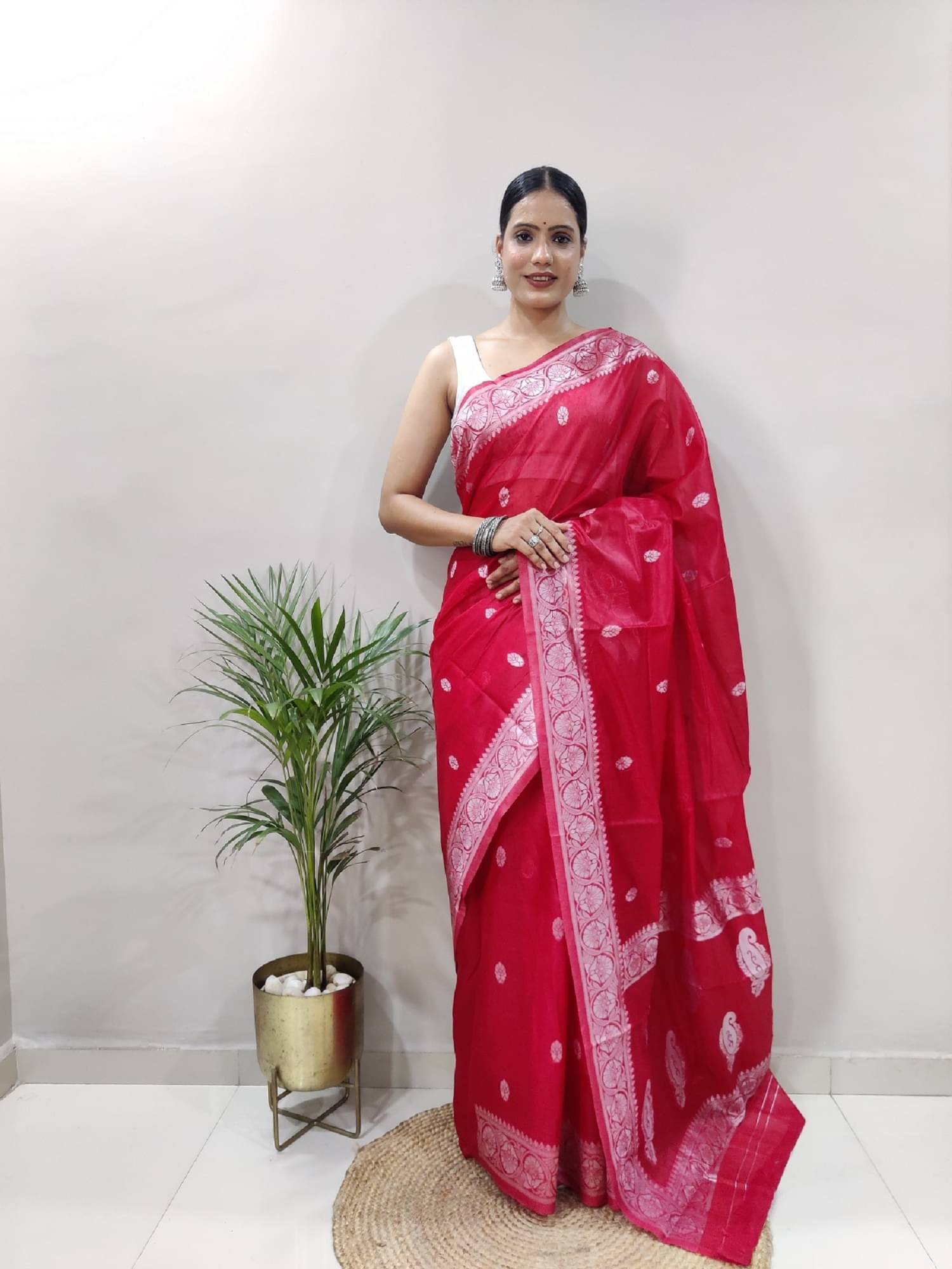 SATVASHIV Cotton Blend Self Design Regular Saree With Unstitched Blouse Piece ( Red )     			SATVASHIV Cotton Blend Self Design Regular Saree With Unstitched Blouse Piece ( Red )