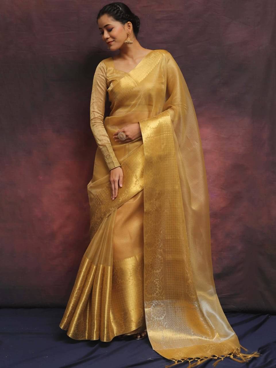     			SATVASHIV Tissue Self Design Regular Saree With Unstitched Blouse Piece ( Gold )
