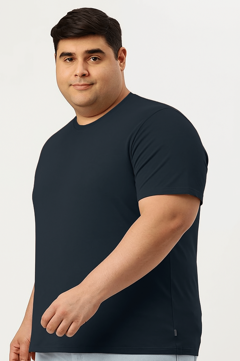 STYLE ACCORD Men Cotton Blend Regular Fit Solid T-Shirt ( Navy Blue )     			STYLE ACCORD Men Cotton Blend Regular Fit Solid T-Shirt ( Navy Blue )