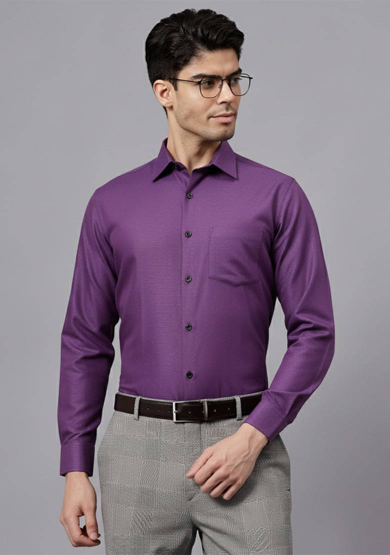     			Vashuqi Cotton Blend Slim Fit Full Sleeves Men's Formal Shirt - Purple ( Pack of 1 )