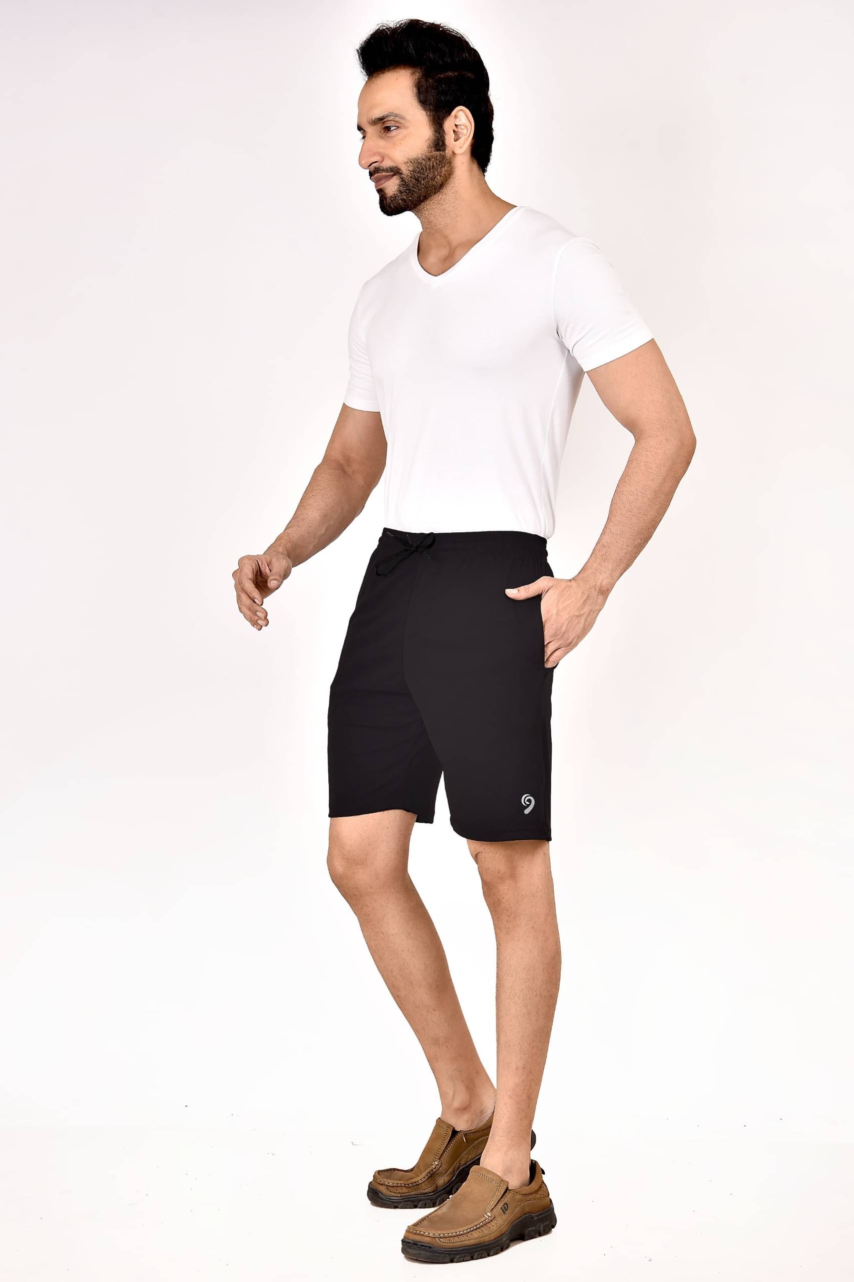 Vastra Vriksha Black Polyester Lycra Men's Gym Shorts ( Pack of 1 ) Vastra Vriksha Black Polyester Lycra Men's Gym Shorts ( Pack of 1 )