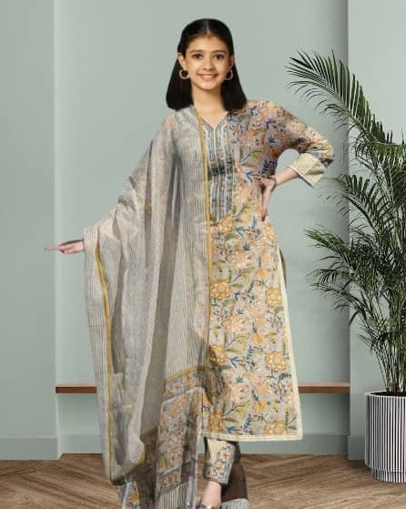 Vetrokart Girls Cotton Blend Kurti with Salwar ( Pack of 1 , GoldenRod )