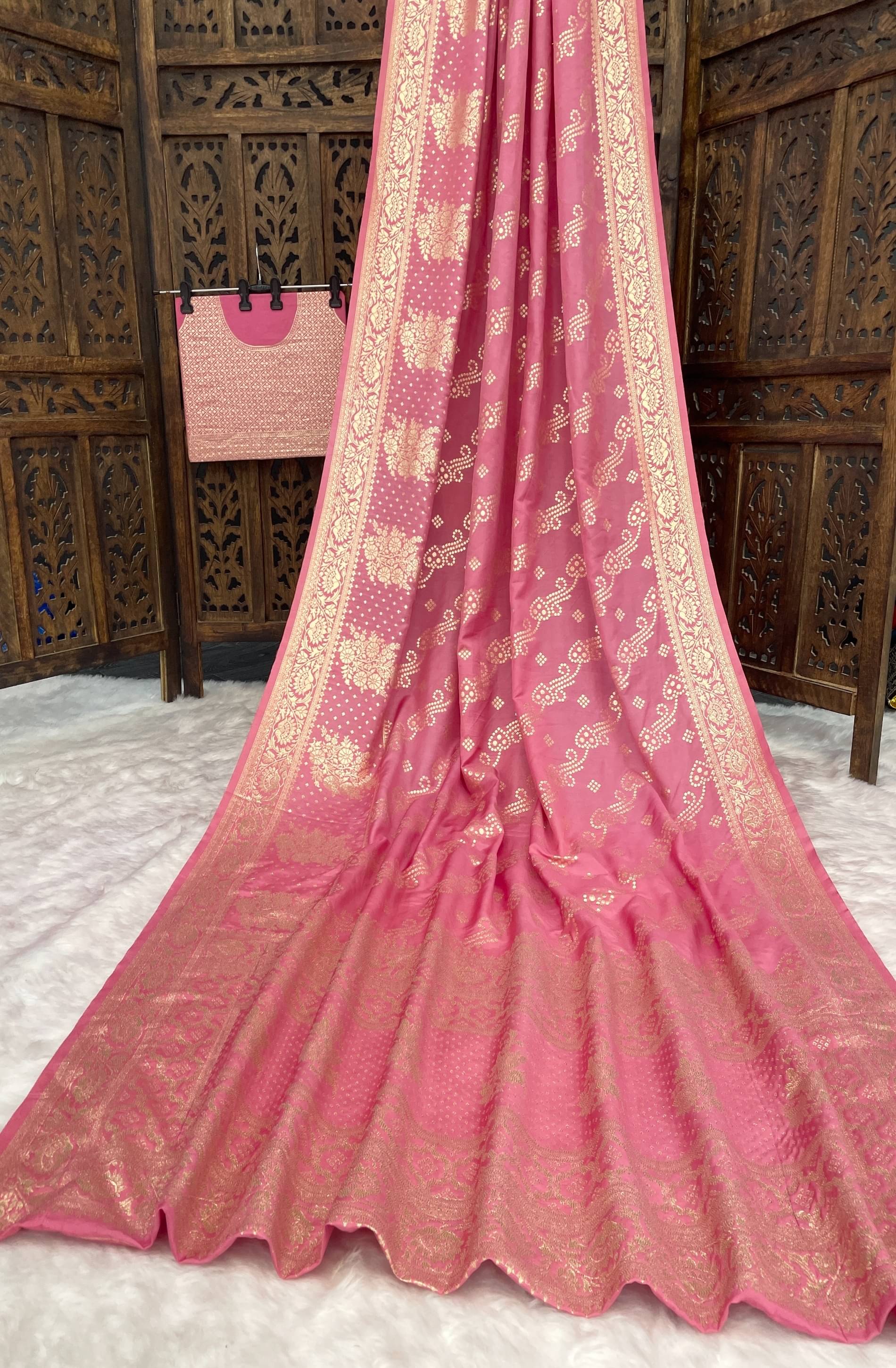 fab woven Art Silk Woven Design Kanjeevaram Sarees With Unstitched Blouse Piece ( Pink ) fab woven Art Silk Woven Design Kanjeevaram Sarees With Unstitched Blouse Piece ( Pink )