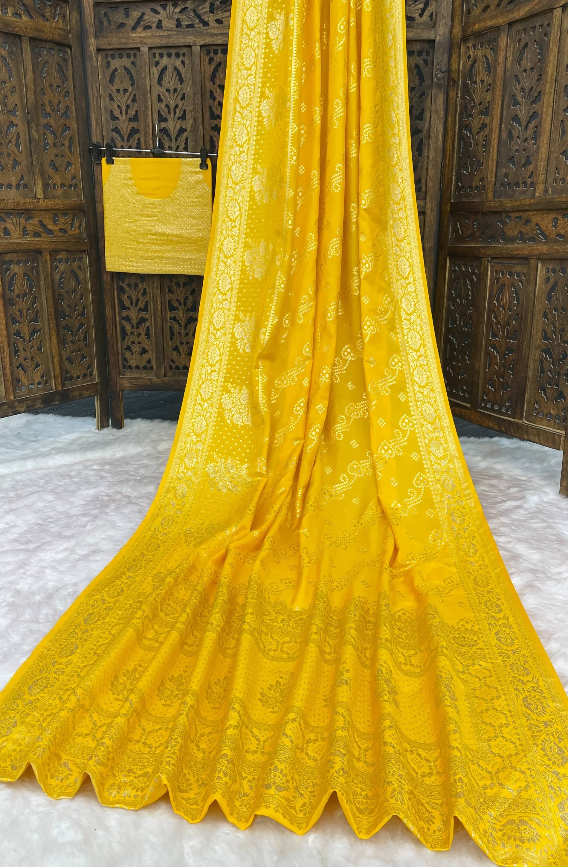 fab woven Art Silk Woven Design Kanjeevaram Sarees With Unstitched Blouse Piece ( Yellow1 ) fab woven Art Silk Woven Design Kanjeevaram Sarees With Unstitched Blouse Piece ( Yellow1 )