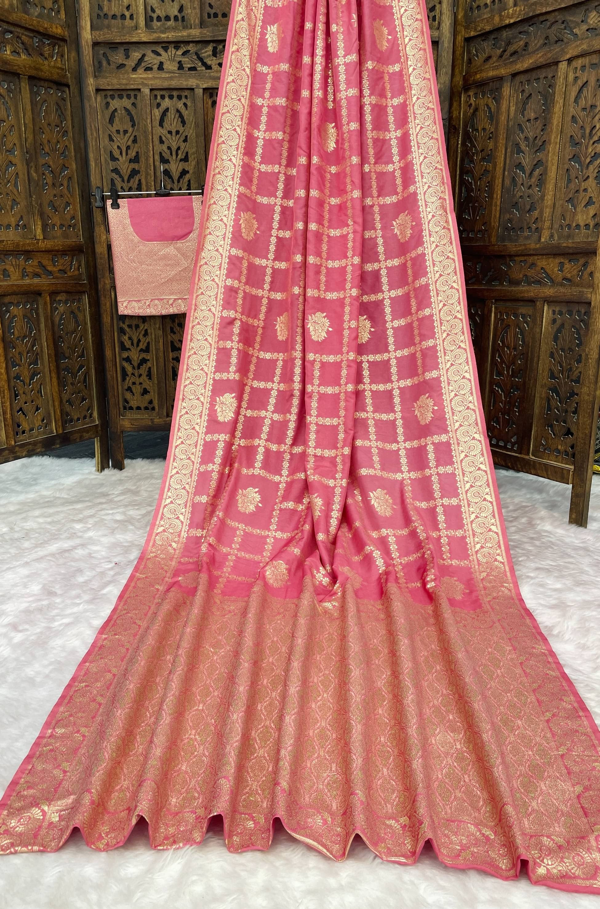     			fab woven Art Silk Woven Design Kanjeevaram Sarees With Unstitched Blouse Piece ( Pink )