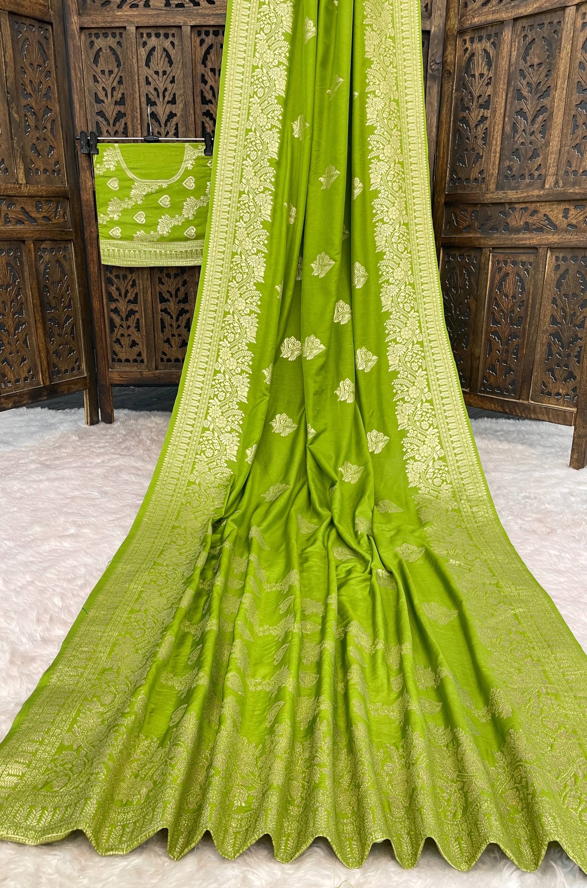     			fab woven Art Silk Woven Design Kanjeevaram Sarees With Unstitched Blouse Piece ( Green )