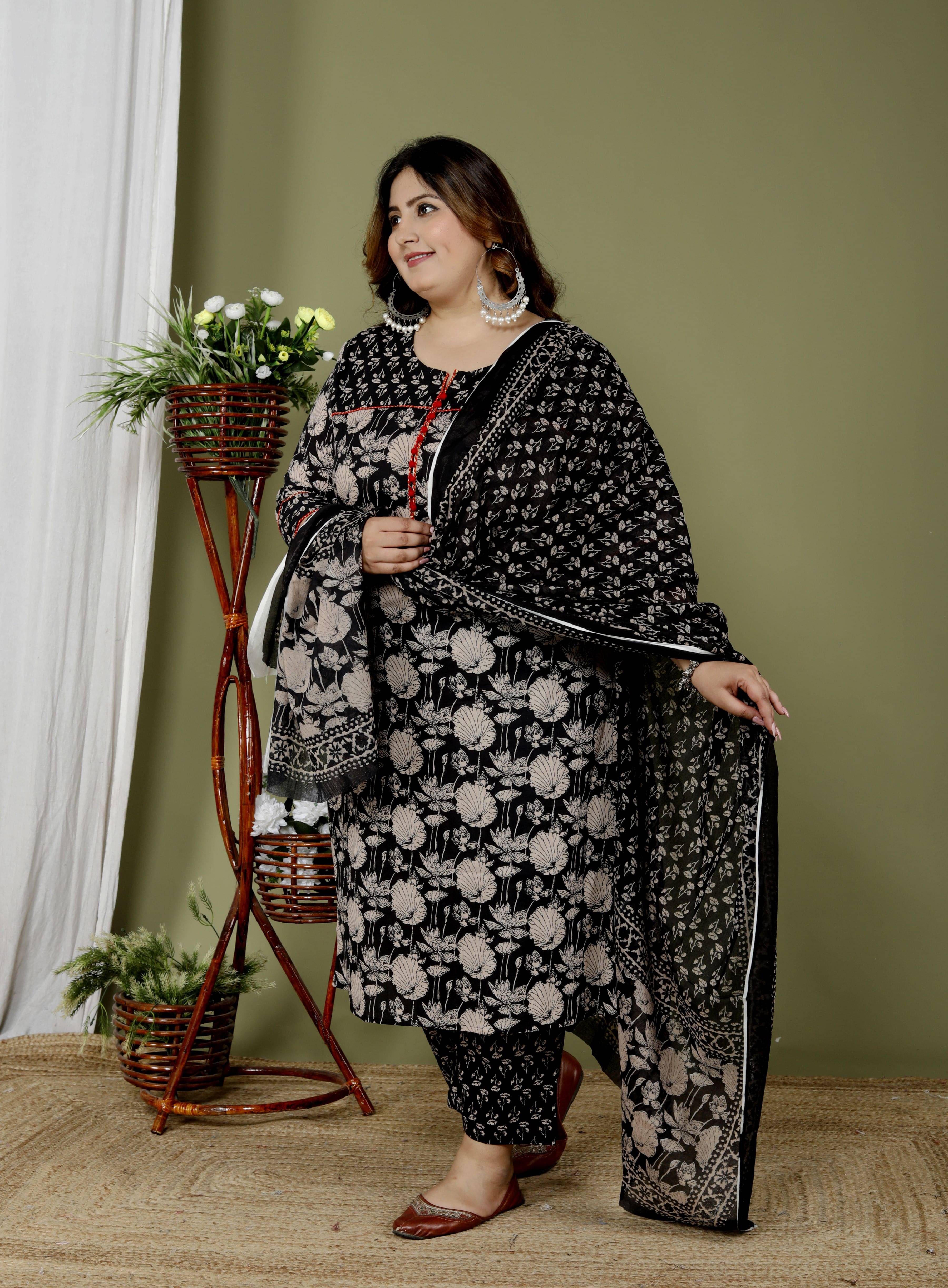 Gyapti Women Cotton Printed Straight Kurti With Pants ( Black ) Gyapti Women Cotton Printed Straight Kurti With Pants ( Black )