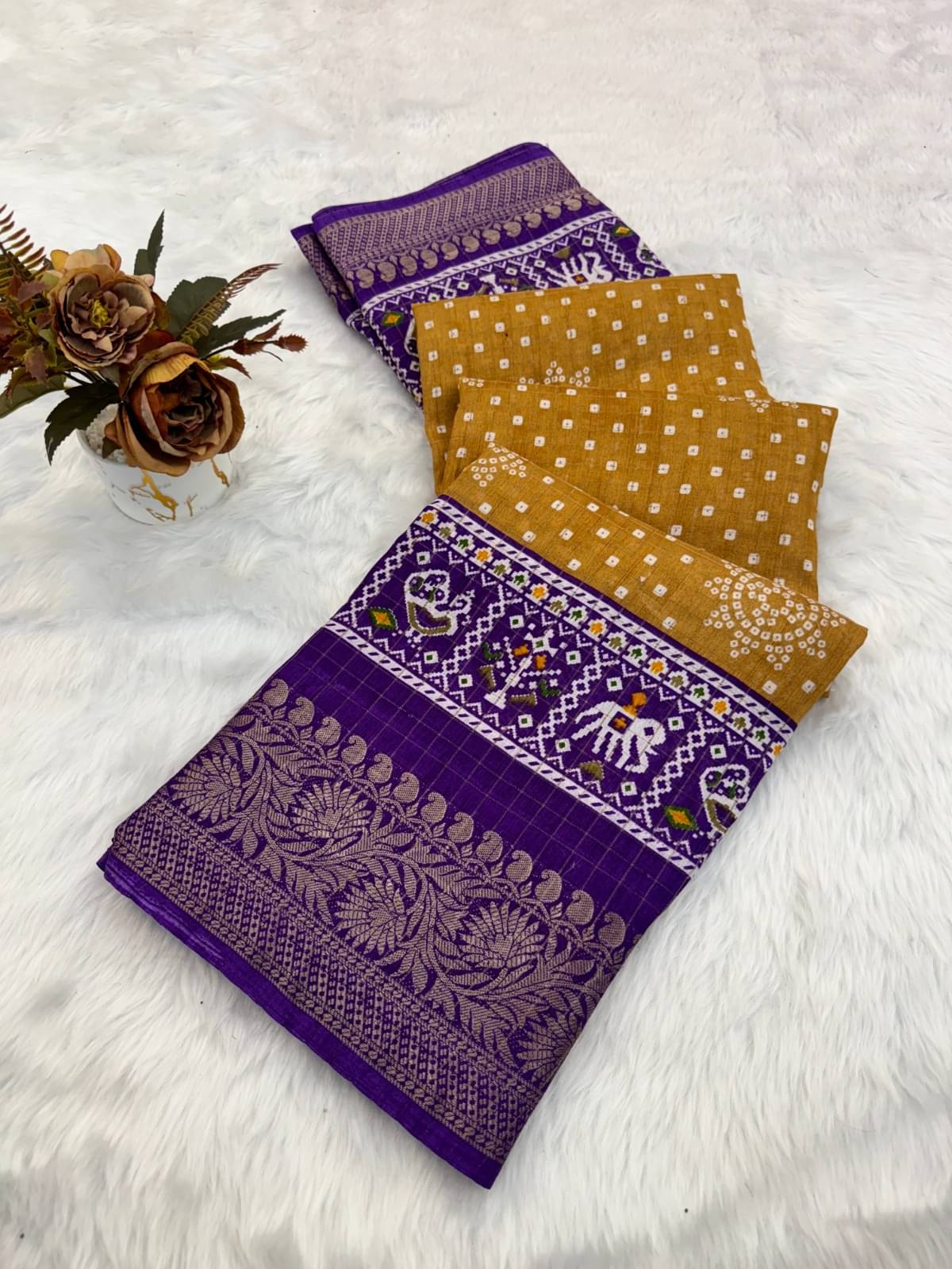     			INDIAN SILKS Viscose Printed Regular Saree With Unstitched Blouse Piece ( Yellow )