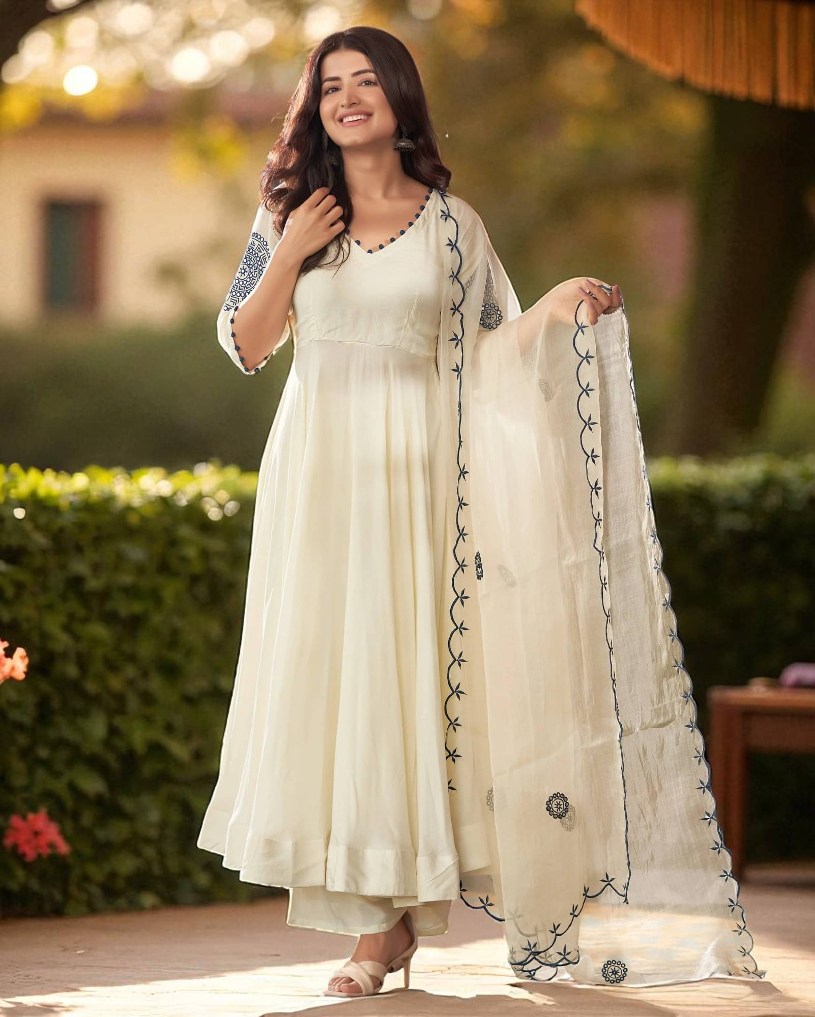 KOTRONS Women Silk Solid Flared Kurti With Pants ( White )     			KOTRONS Women Silk Solid Flared Kurti With Pants ( White )