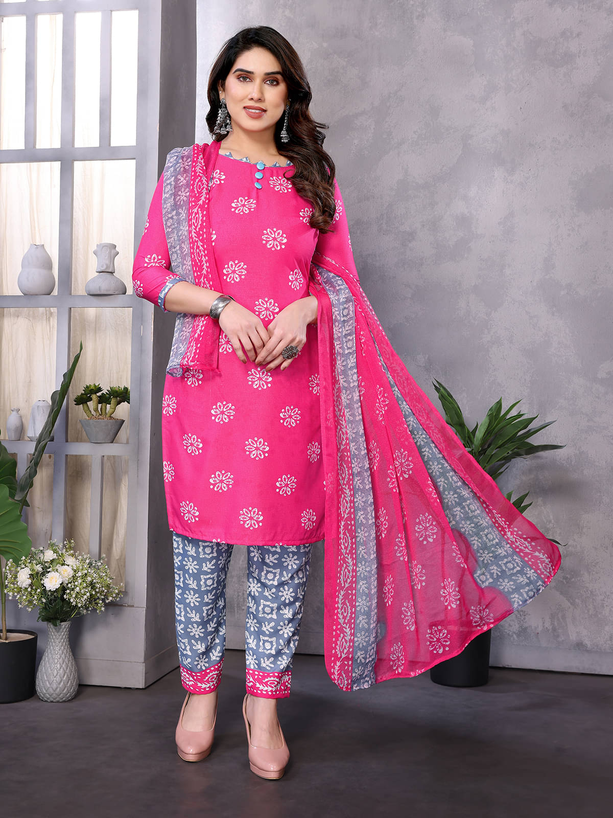     			Kashvi Sarees Women Crepe Unstitched Dress Material ( Pink )