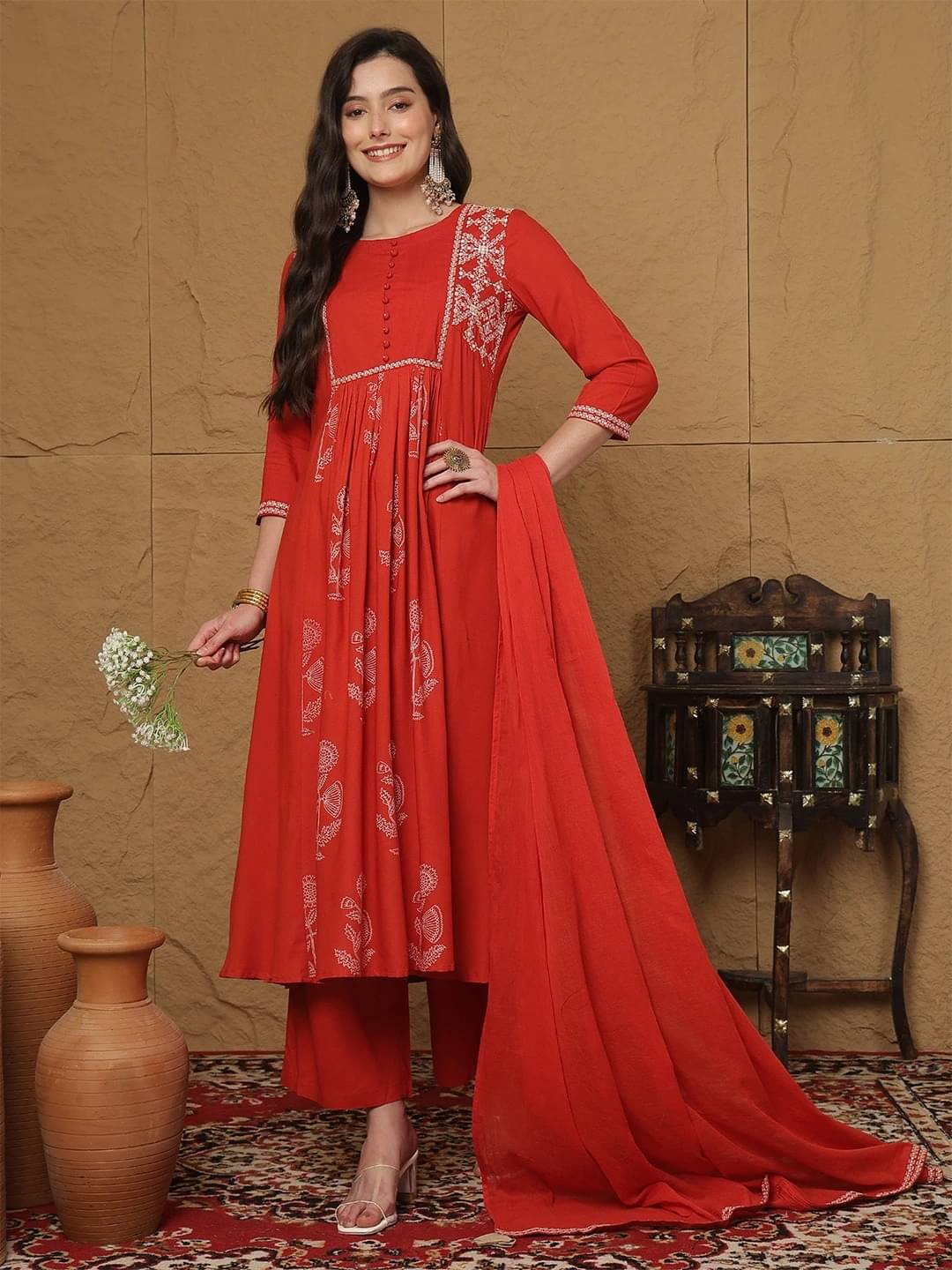     			Kimayra Women Viscose Printed Flared Kurti With Palazzo ( Red )