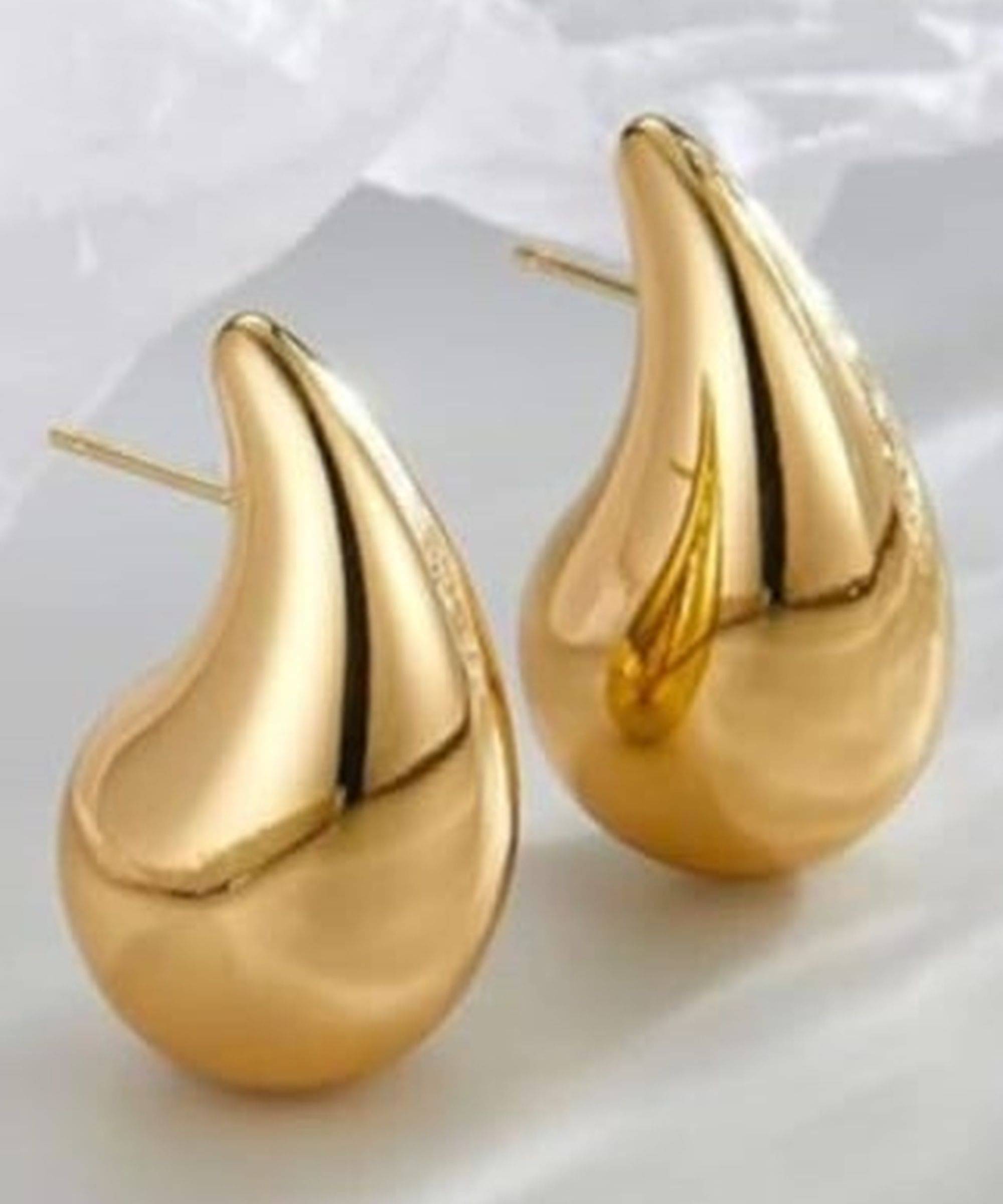     			Mehak Creation Gold Hoops Earrings ( Pack of 1 )