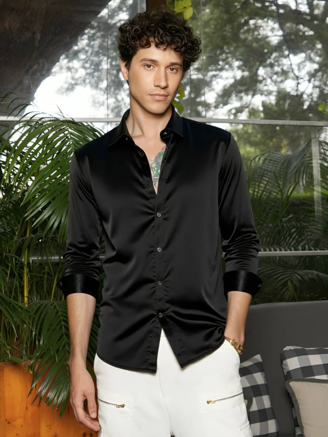     			PLUS PARADISE Satin Regular Fit Solids Full Sleeves Men's Casual Shirt - Black ( Pack of 1 )