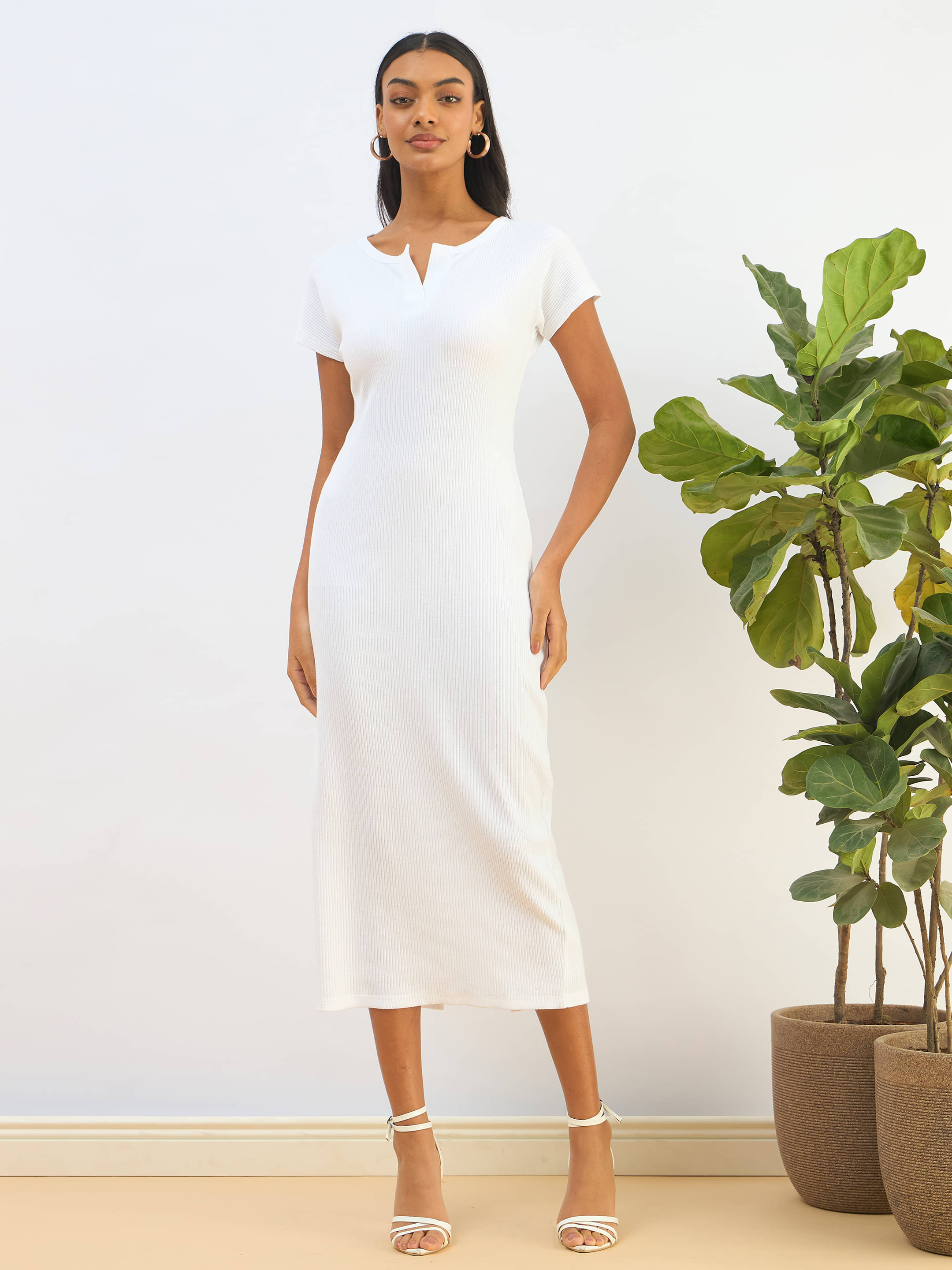     			SASSAFRAS BASICS Women Cotton Blend Solid Bodycon Dress ( White )